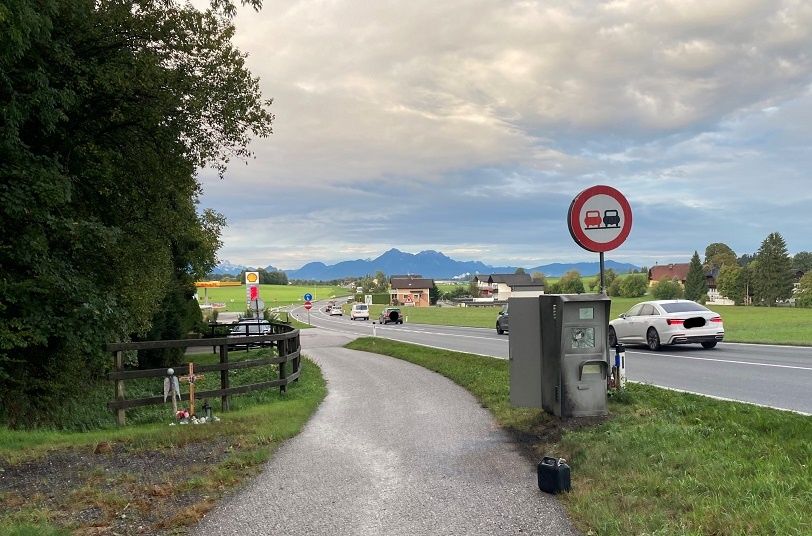 Das Radargerät wurde mutwillig beschädigt.