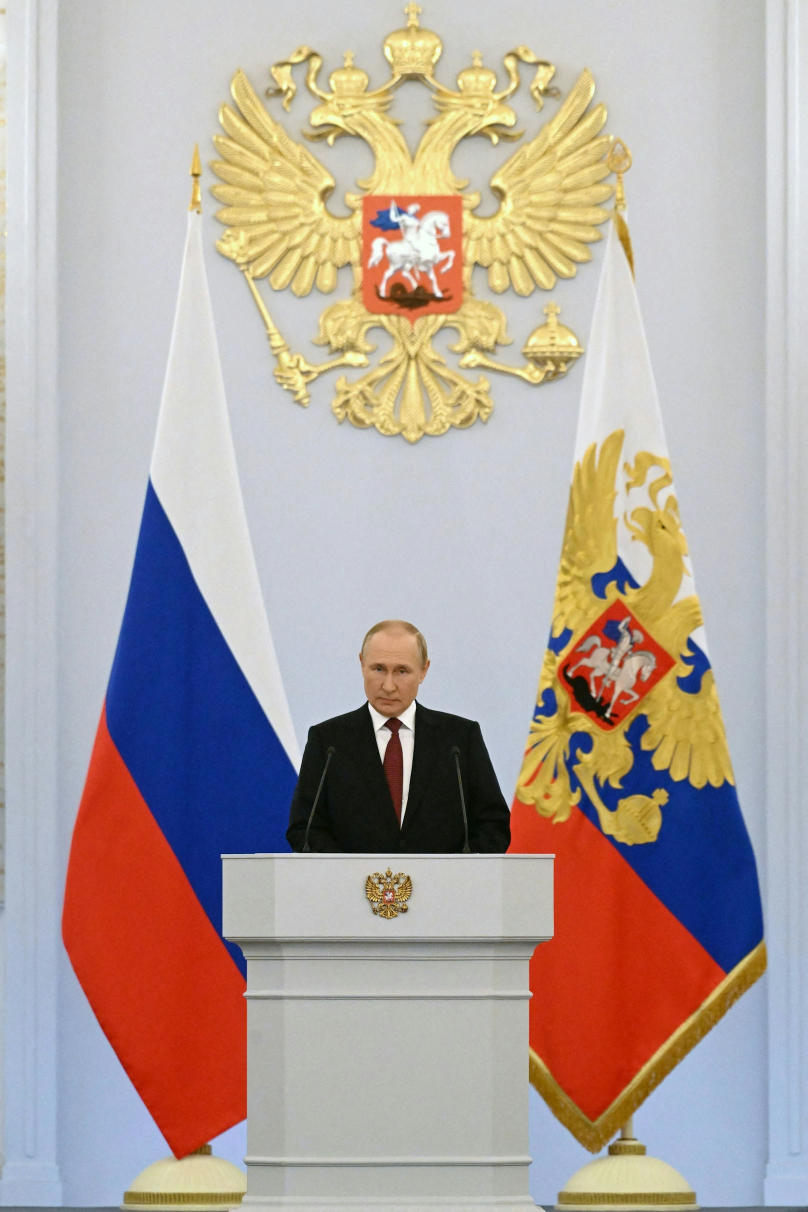 Russland fühle sich in der Verantwortung, gegen das "neokoloniale" Modell des Westens vorzugehen.