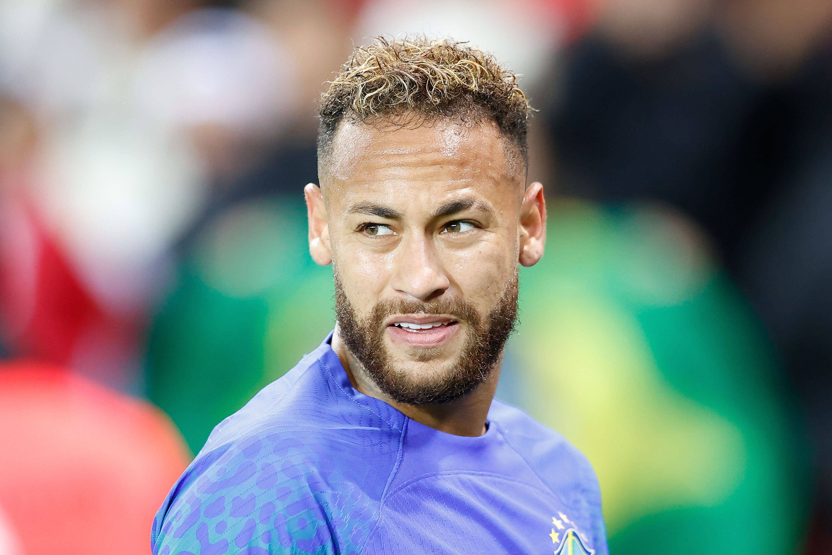 Neymar wirbt für den rechtsextremen Bolsonaro.