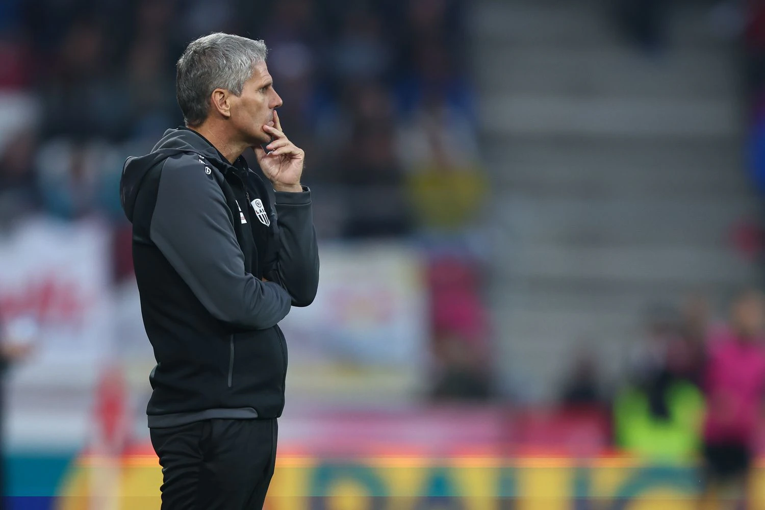 Didi Kühbauer ist vom Salzburger Abonnementmeister bereits genervt. 