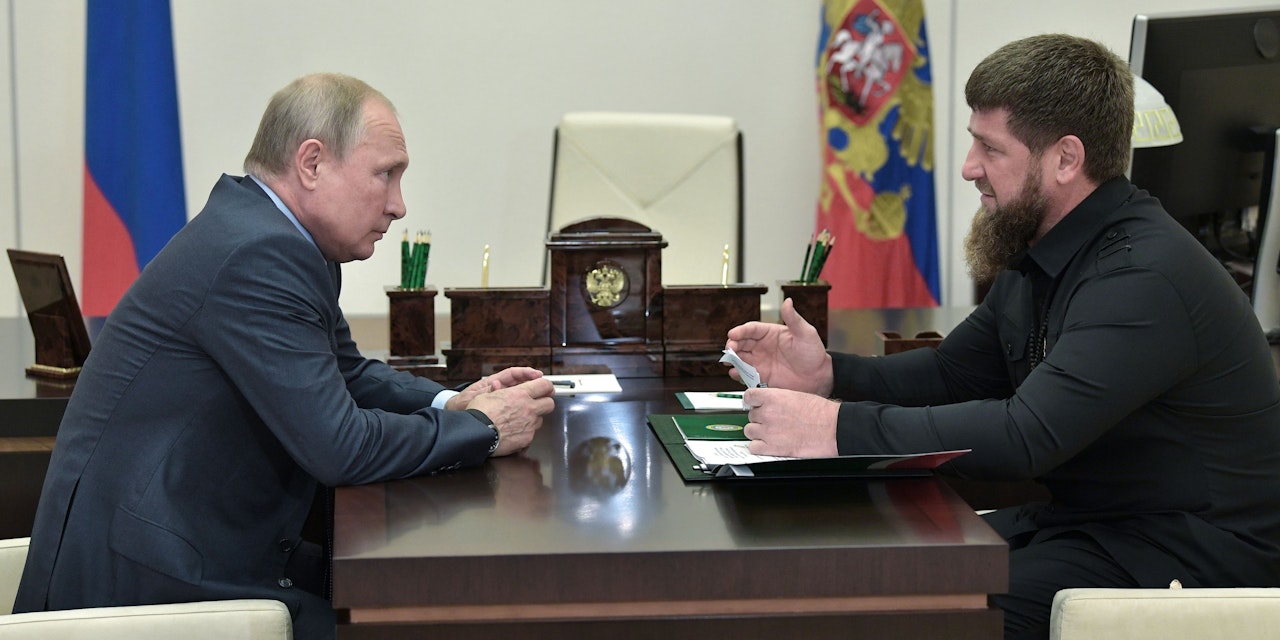 Luxus-Boxsack: Putins Bluthund Kadyrow haut auf 175.000 Dollar ein