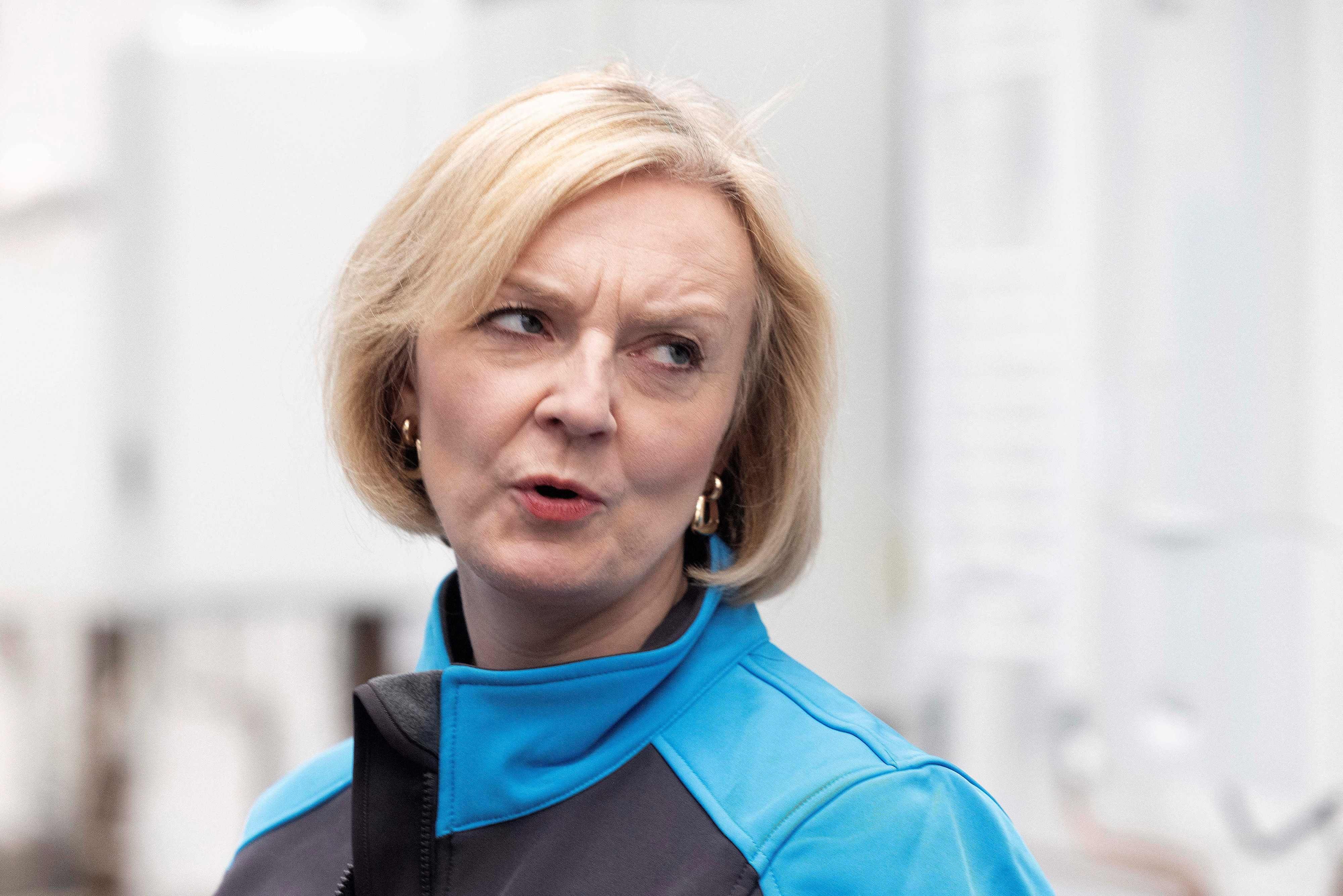 Die neue Briten-Premierministerin Liz Truss ließ gleich zum Einstand ihrer Amtsübernahme den Finanzmarkt krachen.