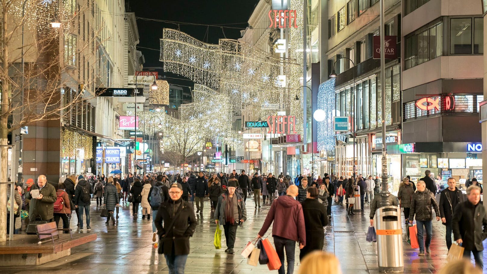 Der Beleuchtungszeitraum für die Wiener Einkaufsstraßen wurde für dieses Jahr verkürzt.