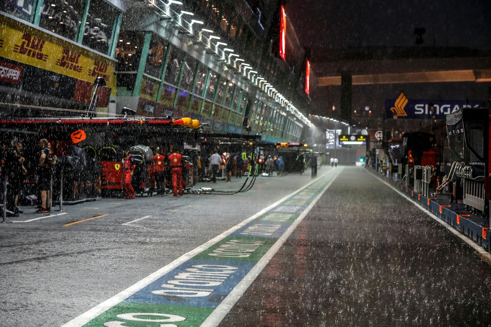 Sintflut-Regen! Neue Startzeit für Formel 1 in Singapur