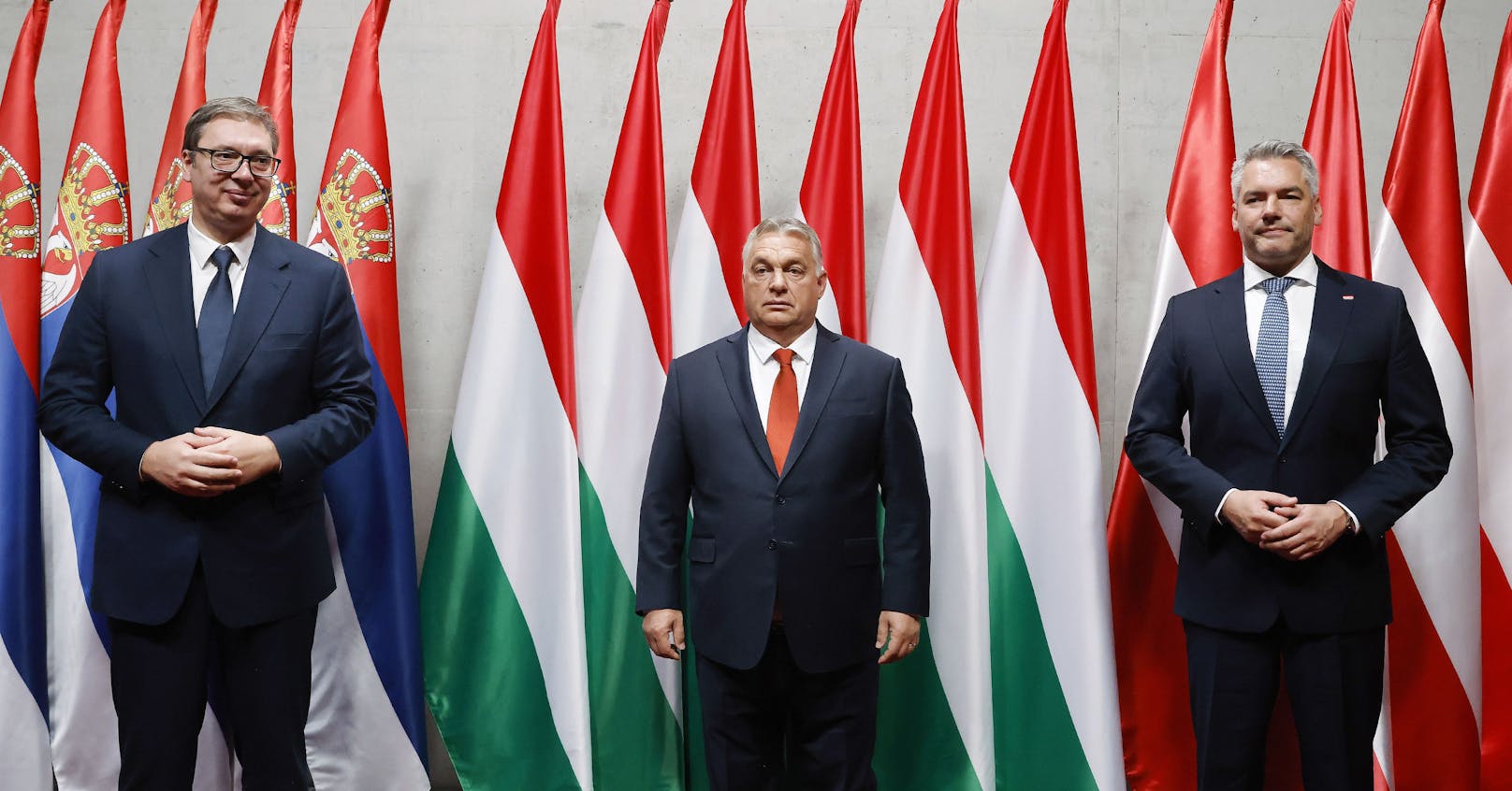 Der serbische Präsident Aleksandar Vucic, der ungarische Premimerminister Viktor Orban und der österreichische Bundeskanzler Karl Nehammer.