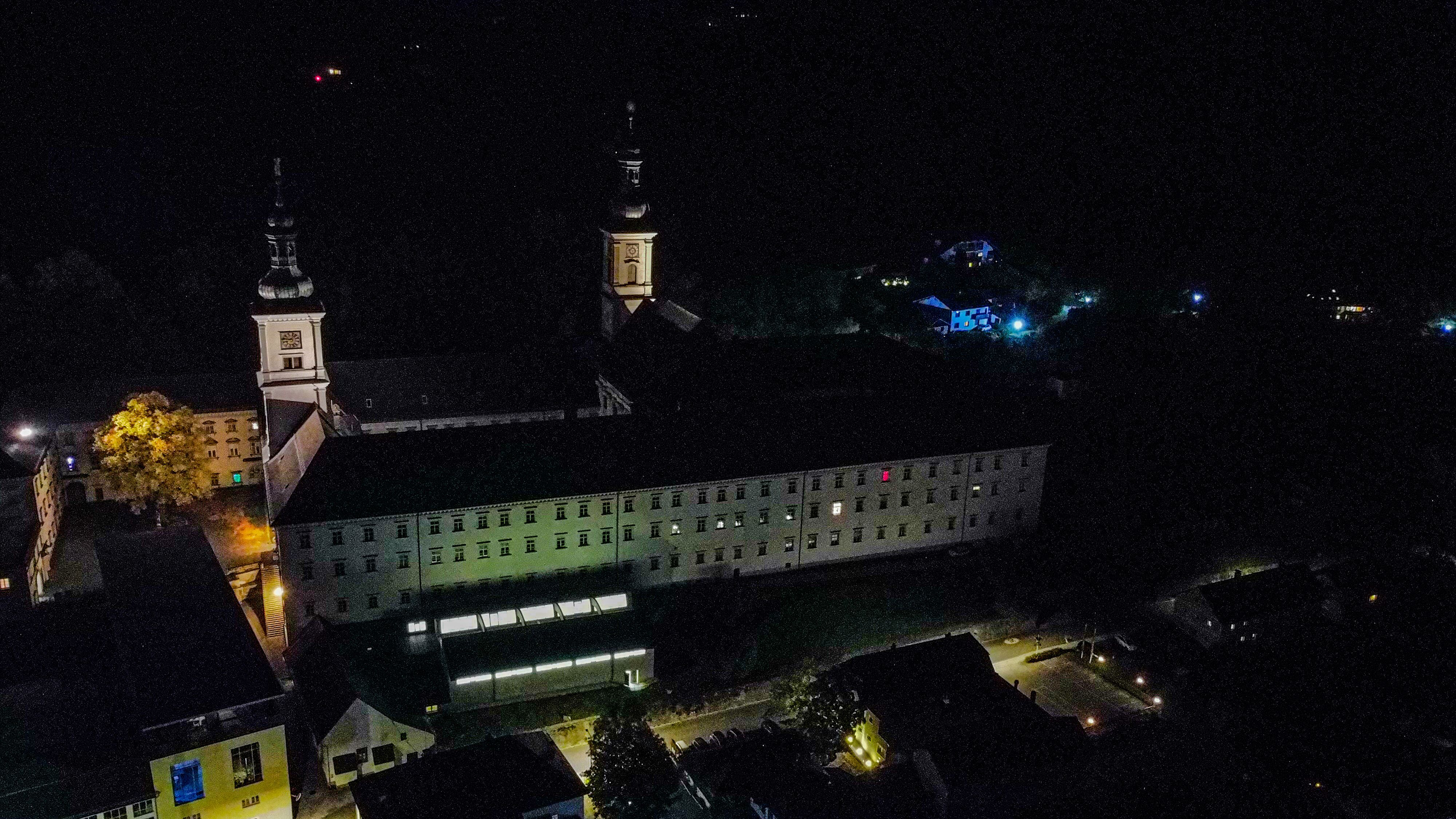 Die Frau dürfte zu Gast im Kloster gewesen sein.