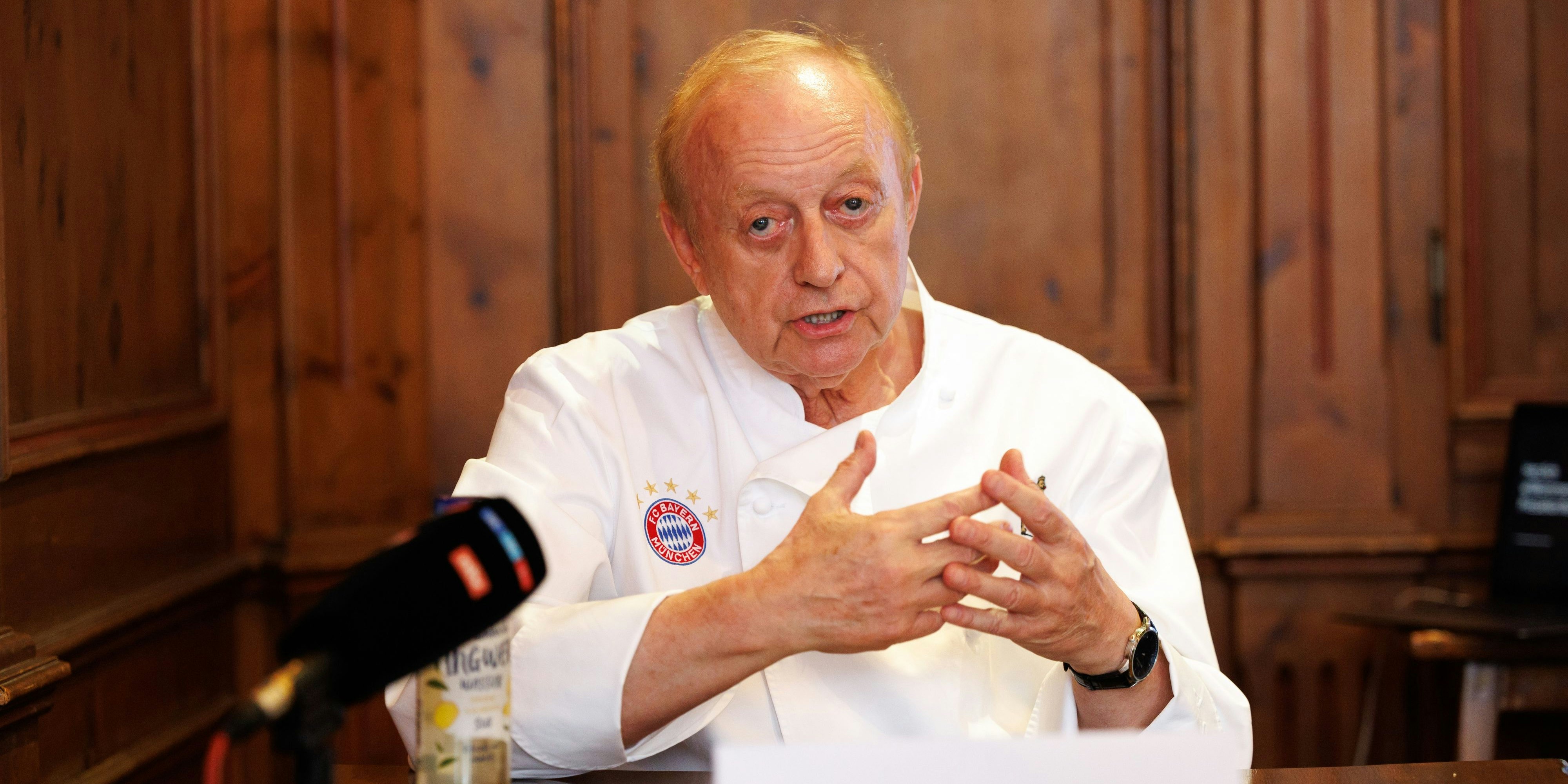 Der Starkoch steht Rede und Antwort 