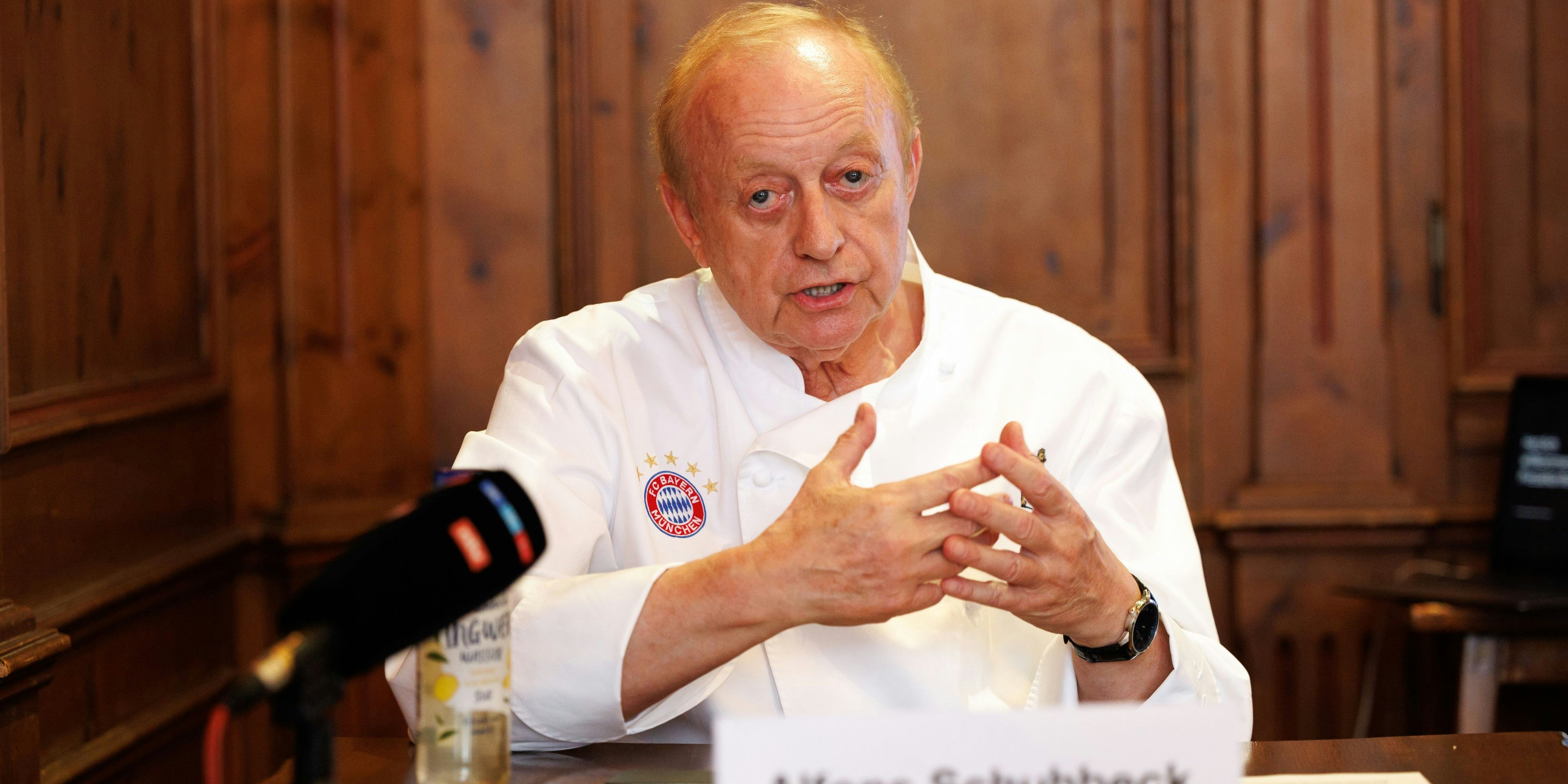 Der Starkoch steht Rede und Antwort 