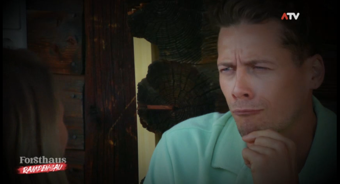 Mano gefällt die Showeinlage von Maria aber so gar nicht.