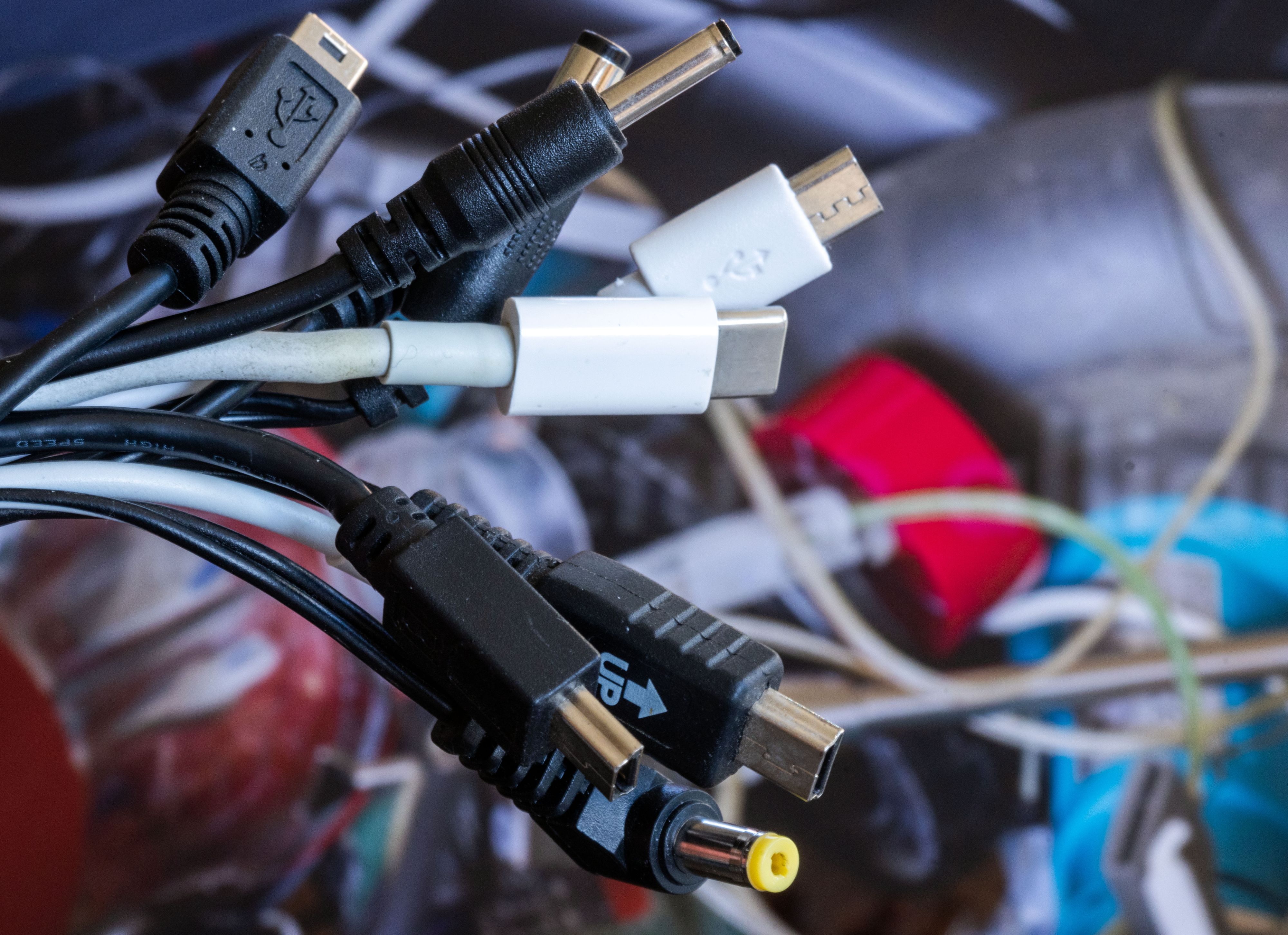 Ab 2024 wird es in der EU einen einheitlichen Ladestecker für sämtliche elektronische Geräte geben. 