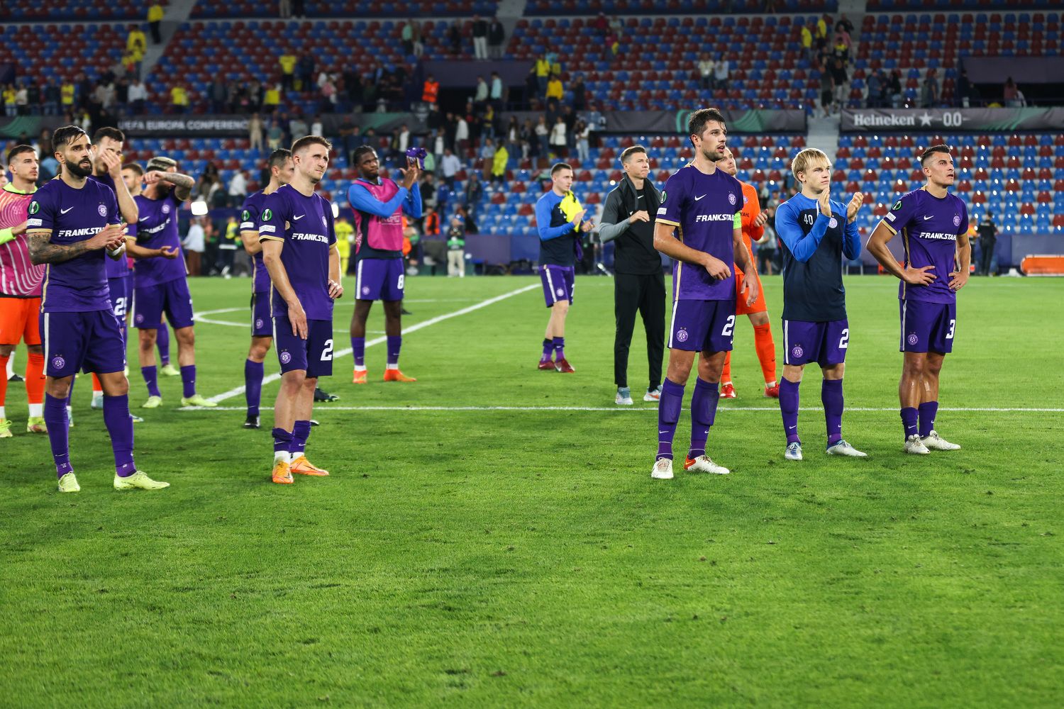 Die Austria kam gegen Villarreal mit 0:5 unter die Räder. 