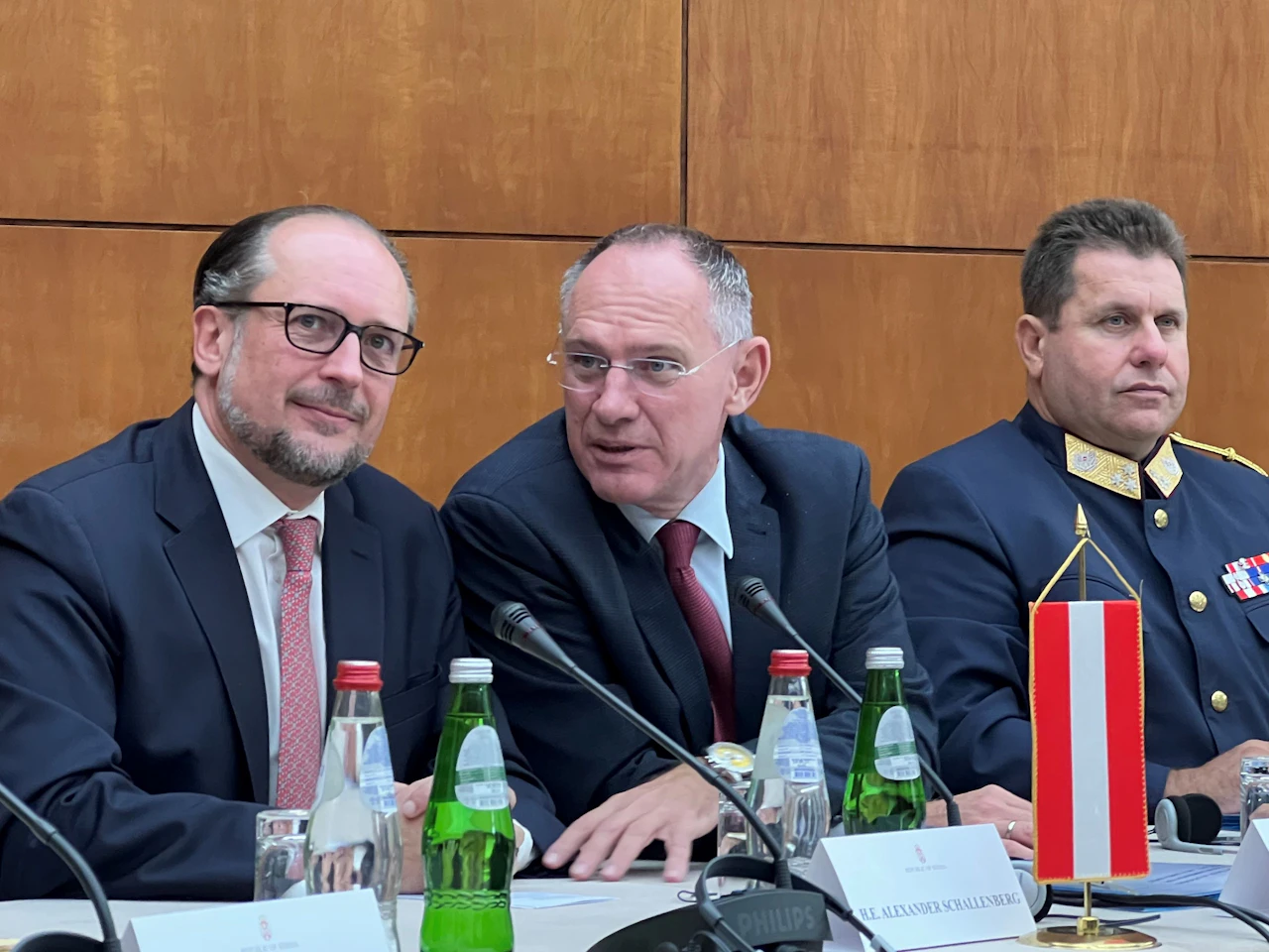 Heute.at - Österreich, Serbien und Ungarn: Kampf gegen Schlepper