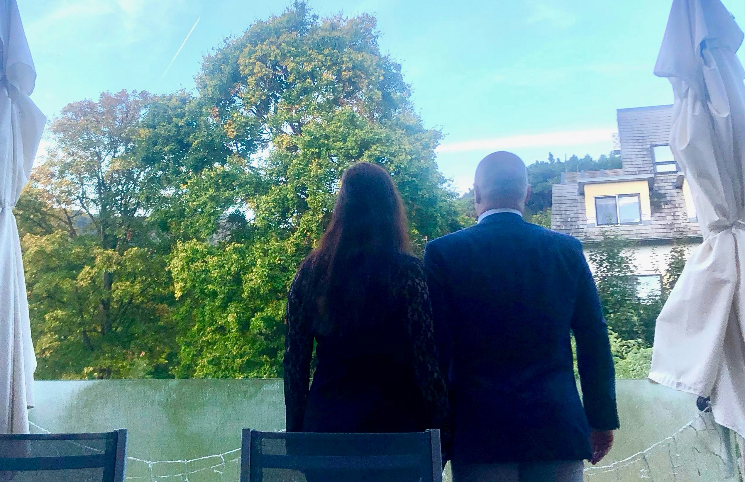 Cornelia und Roman freuten sich auf ihre Hochzeitsfeier im eleganten Taubenkobel. Doch das Lokal sagte kurzfristig ab.