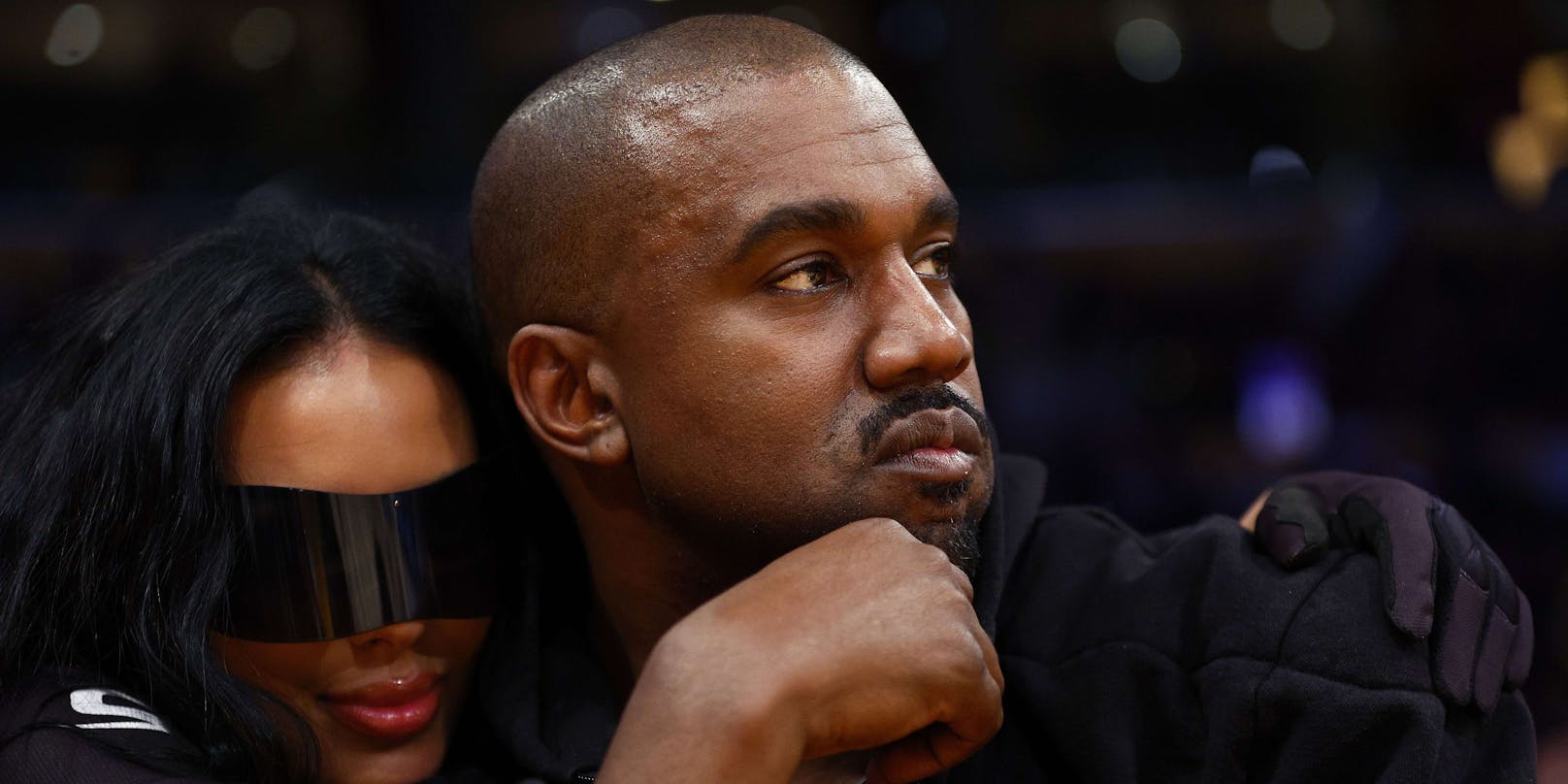 Kanye West schockiert mit seinen Aussagen.