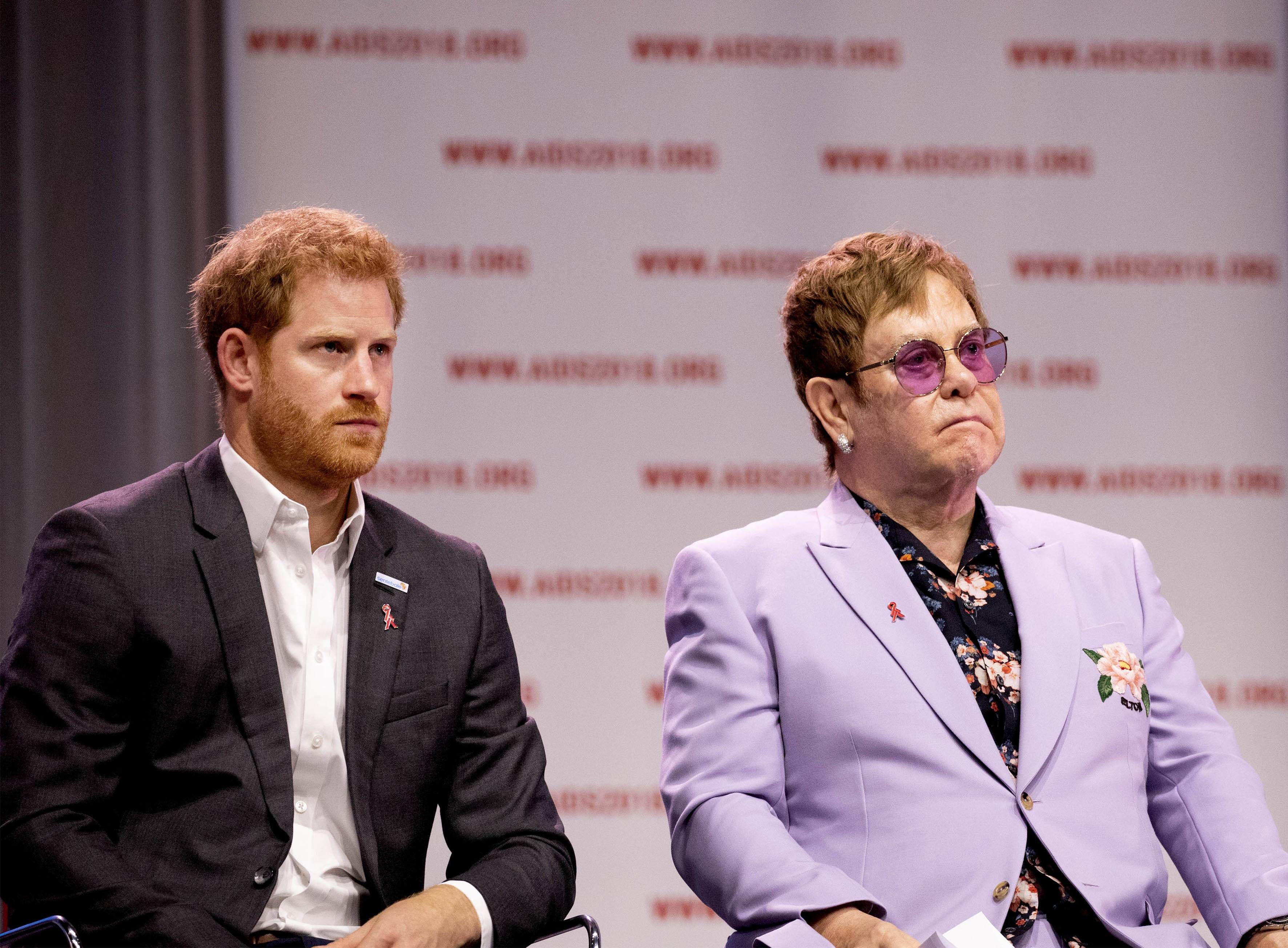 Prinz Harry und Elton John schließen sich zusammen.