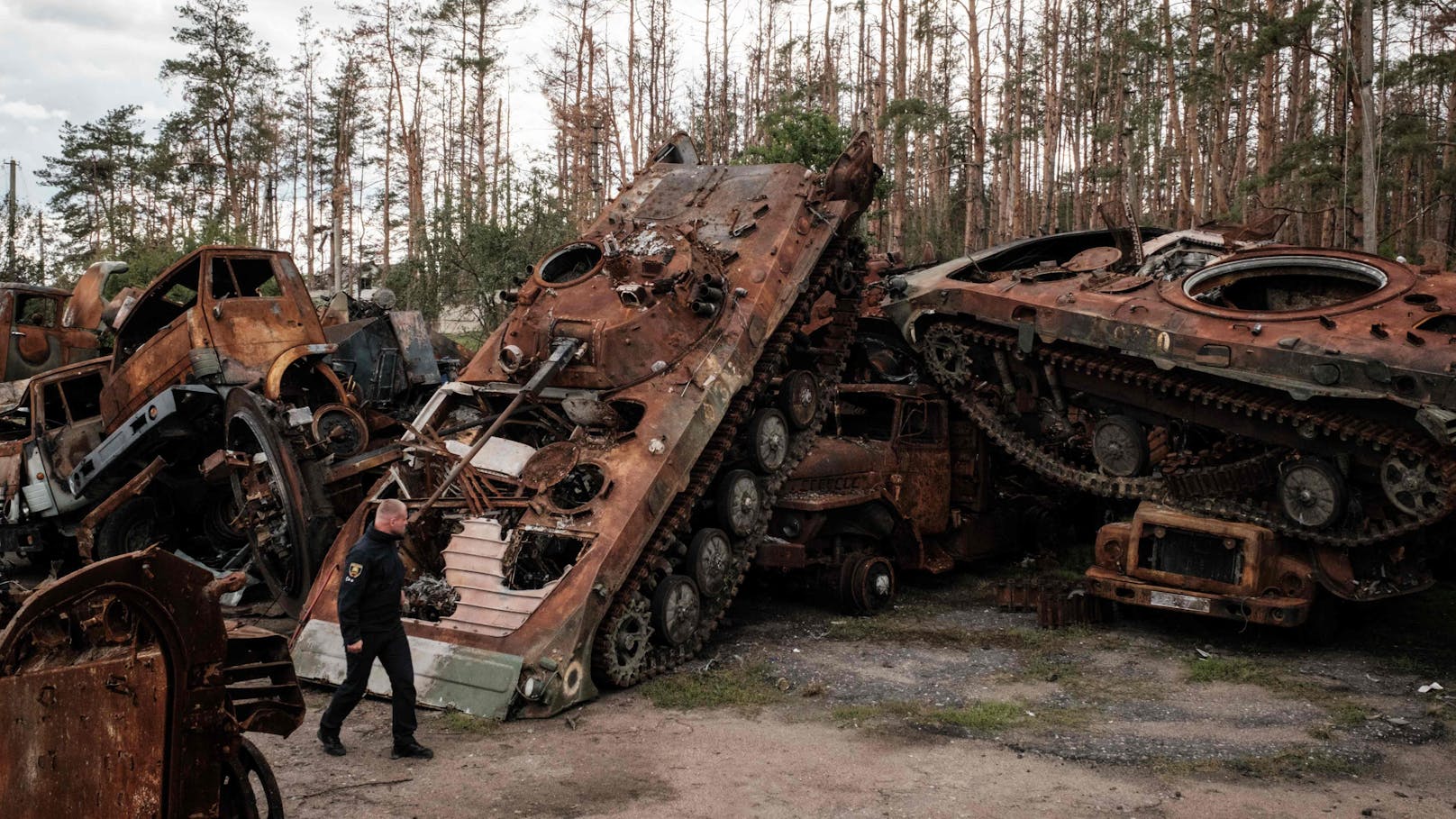 In Lyman haben ukrainische Behörden am 7. Oktober den Fund eines Massengrabes gemeldet.