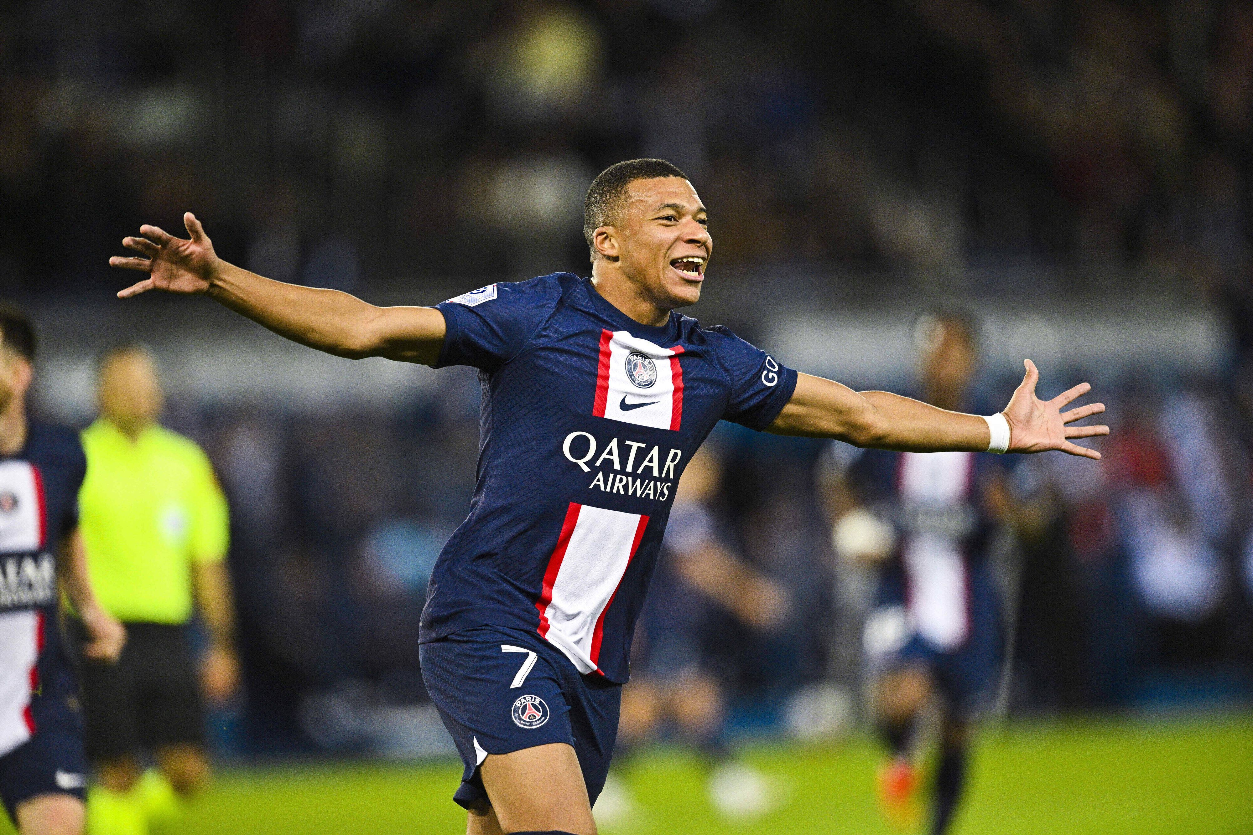 Kylian Mbappe ist der bestbezahlte Fußballer der Welt. 