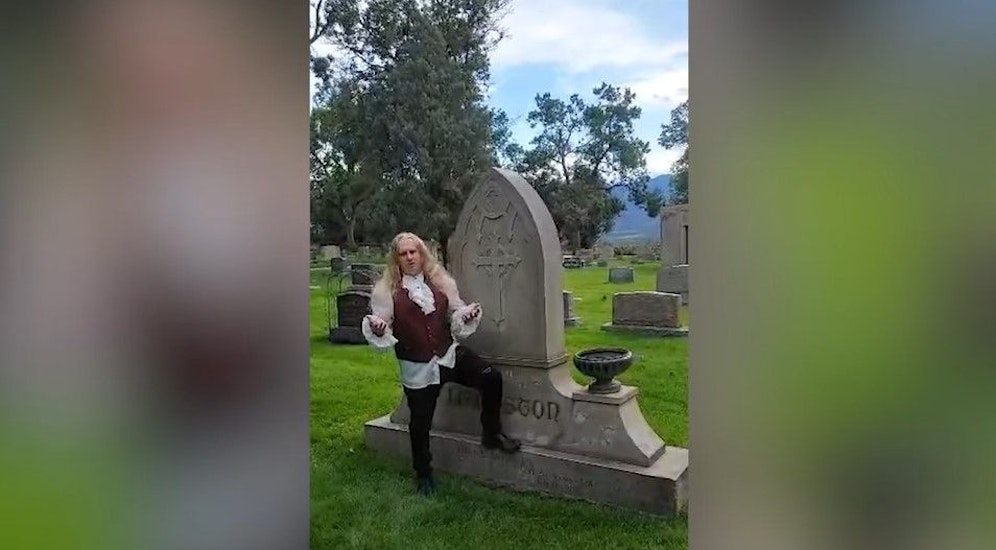 Joseph Burris ist den Kreaturen der Nacht zugewandt.