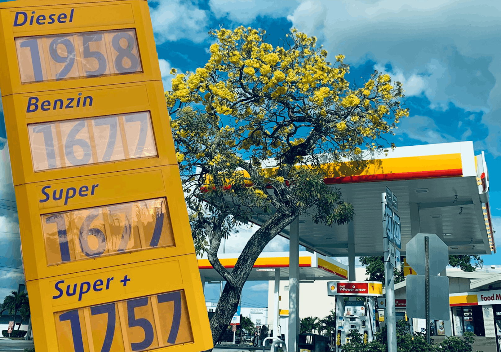 Die Benzinpreise sind derzeit zwar gesalzen, aber nicht so hoch wie noch im Juli.