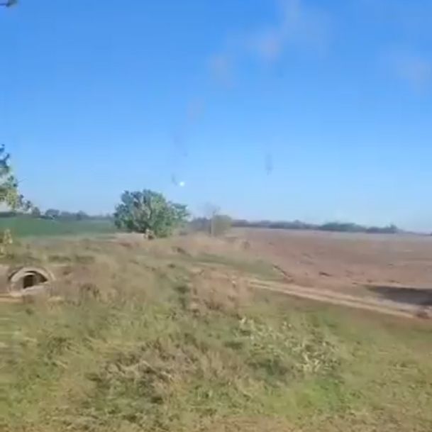 Wenige Sekunden später in der Ferne eine Explosion: die Putin-Rakete wurde abgefangen.