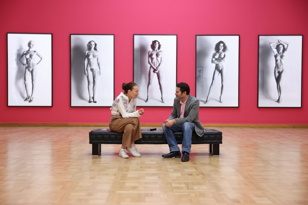 Helmut Newton inszenierte seine Models vorwiegend nackt.