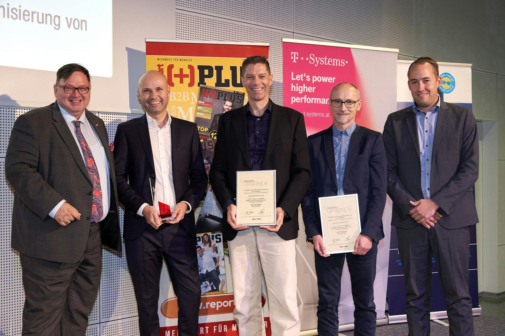 Die Preisträger beim eAward 2022: Christian Rupp (Jury), SC Dr. Alexander Pirker (BMJ), Mag. Christian Gesek (BMJ), Mag. Christian Adorjan (BRZ), Mag. David Steinbauer (BMJ).