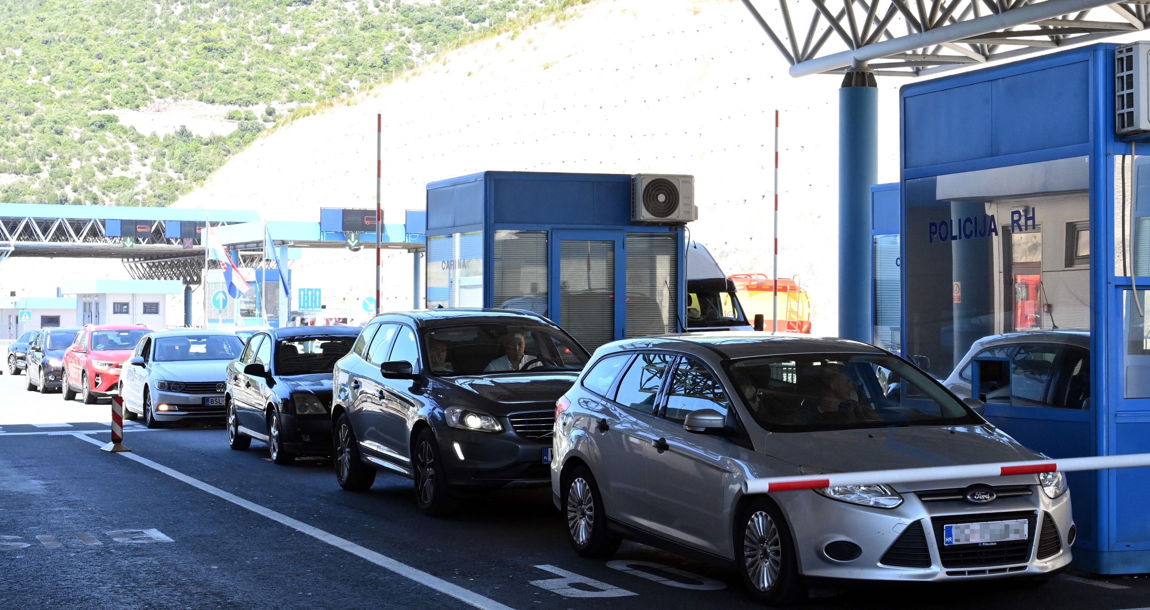 Kontrollen an der Grenze zu Bosnien könnten 