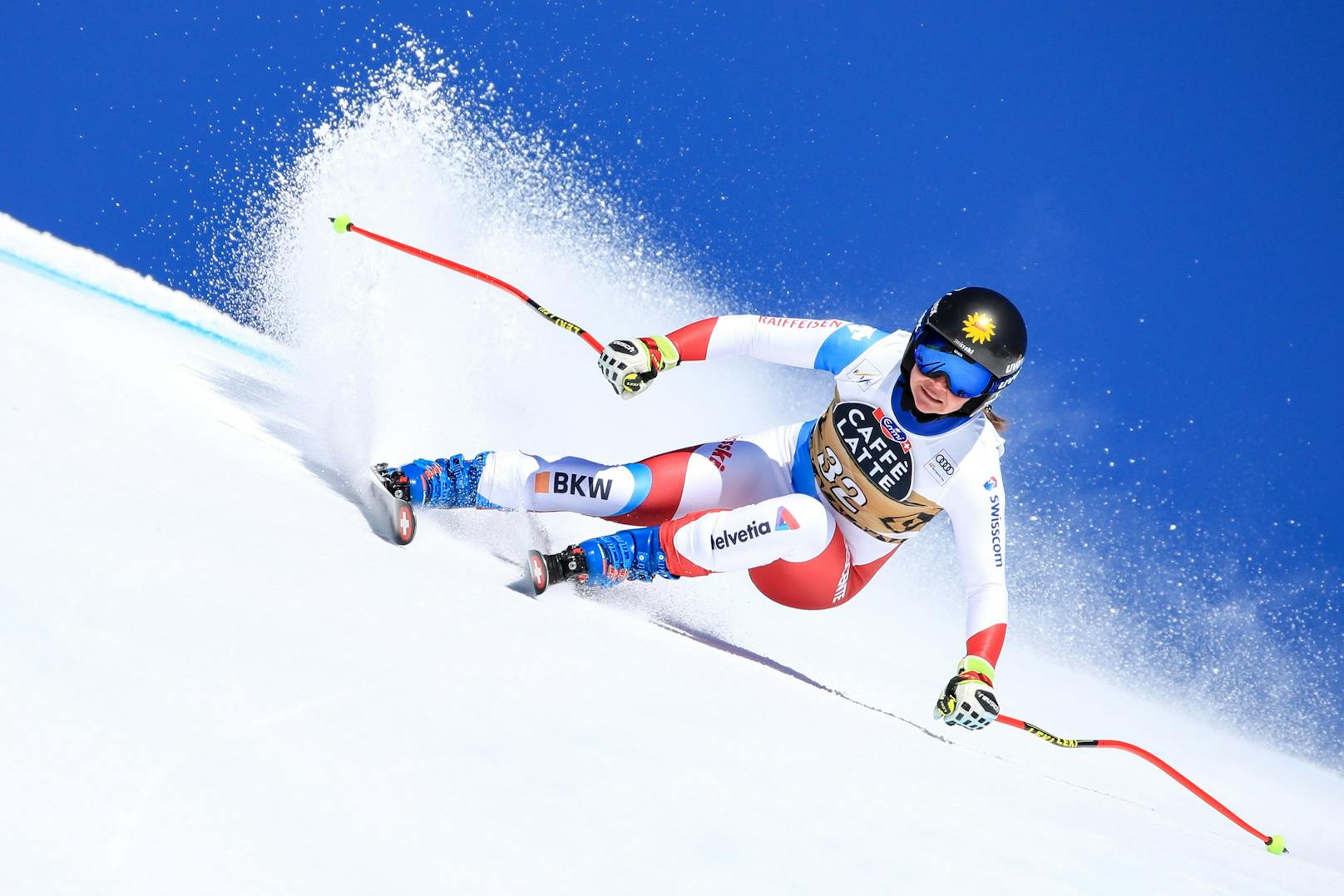 <strong>Jasmina Suter:</strong> Die Schweizerin blieb im Training beim Abschwingen mit einem Ski hängen. Auch sie erlitt einen Kreuzbandriss im linken Knie.&nbsp;