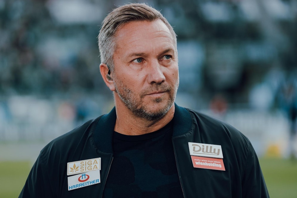 Austria-Coach Manfred Schmid muss die violette Defensive umbauen. 