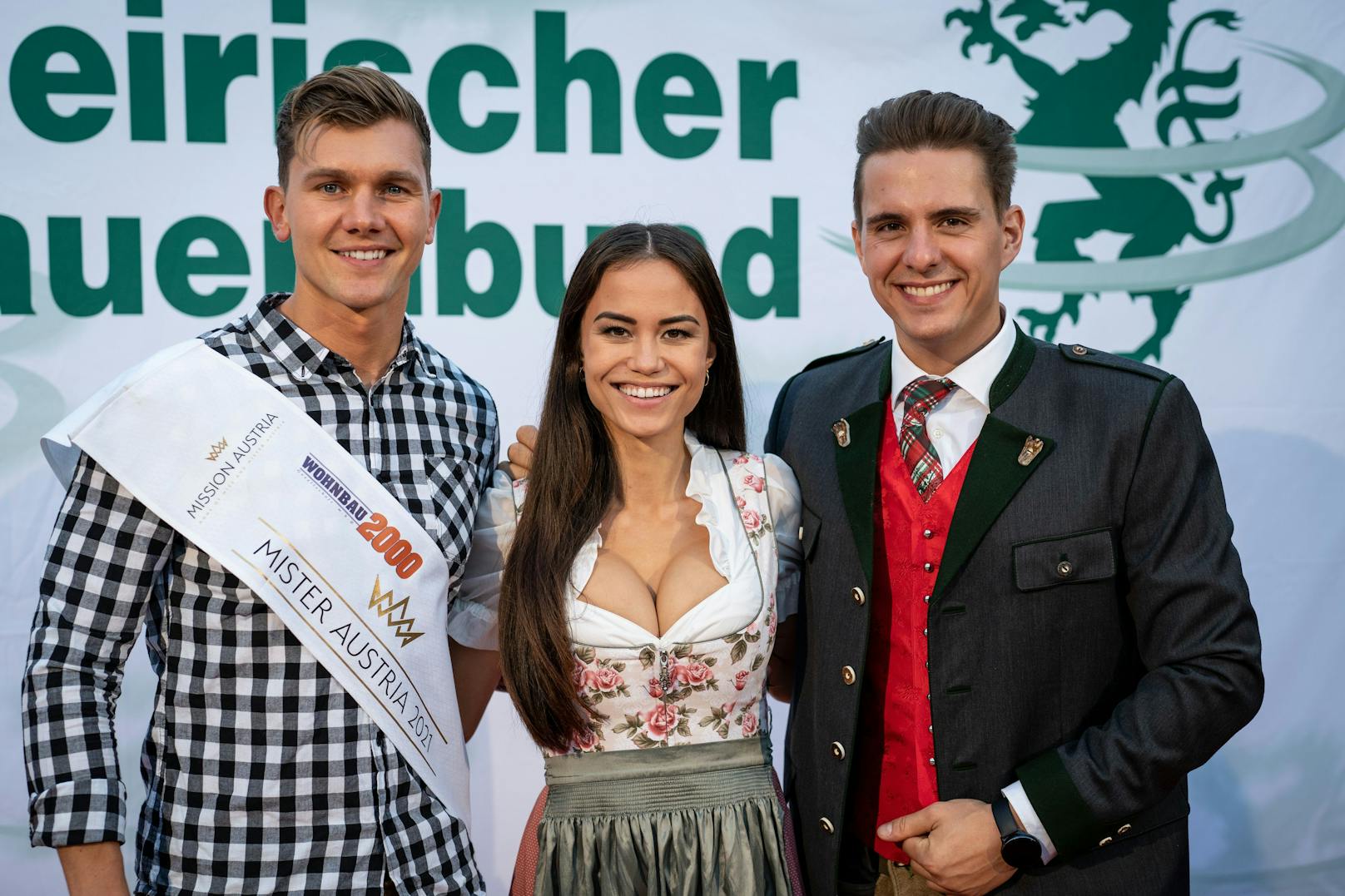 Mister Austria Roman Schindler, Ex-Mister-Austria Philipp Knefz und Freundin Virginia Rox