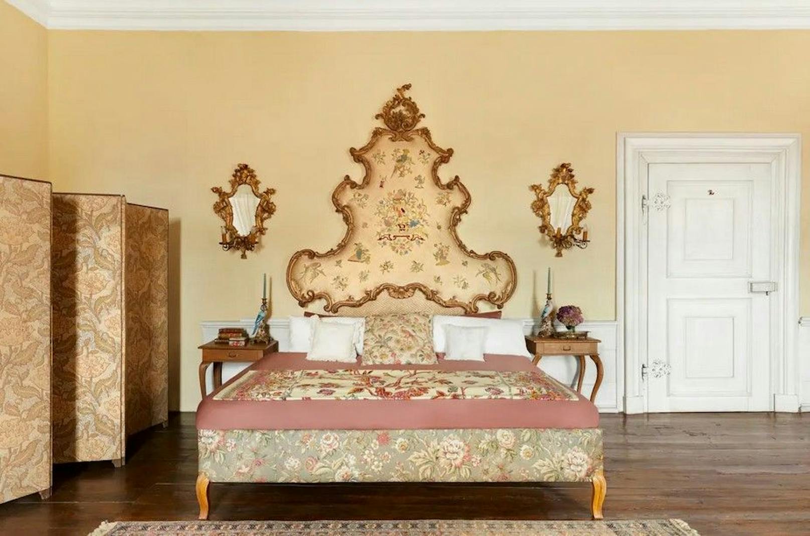 Die Gäste werden in einer kaiserlichen Suite wohnen, die sie in die Zeit des späten 19. Jahrhunderts zurückversetzt.