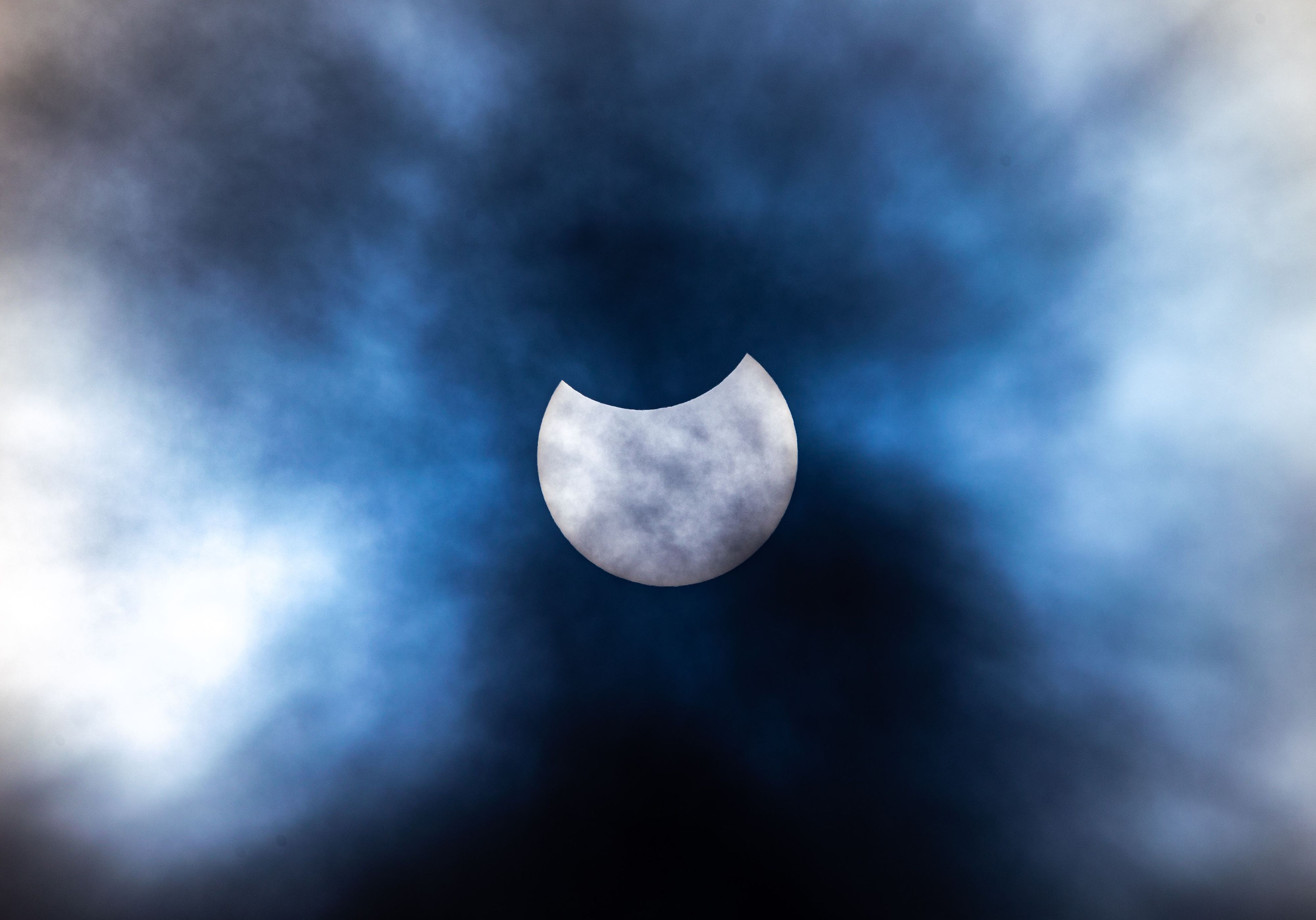 Am 25. Oktober 2022 wird der Mond die Sonne zum Teil verdecken. Ein Spektakel, das in ganz Europa zu sehen sein wird-