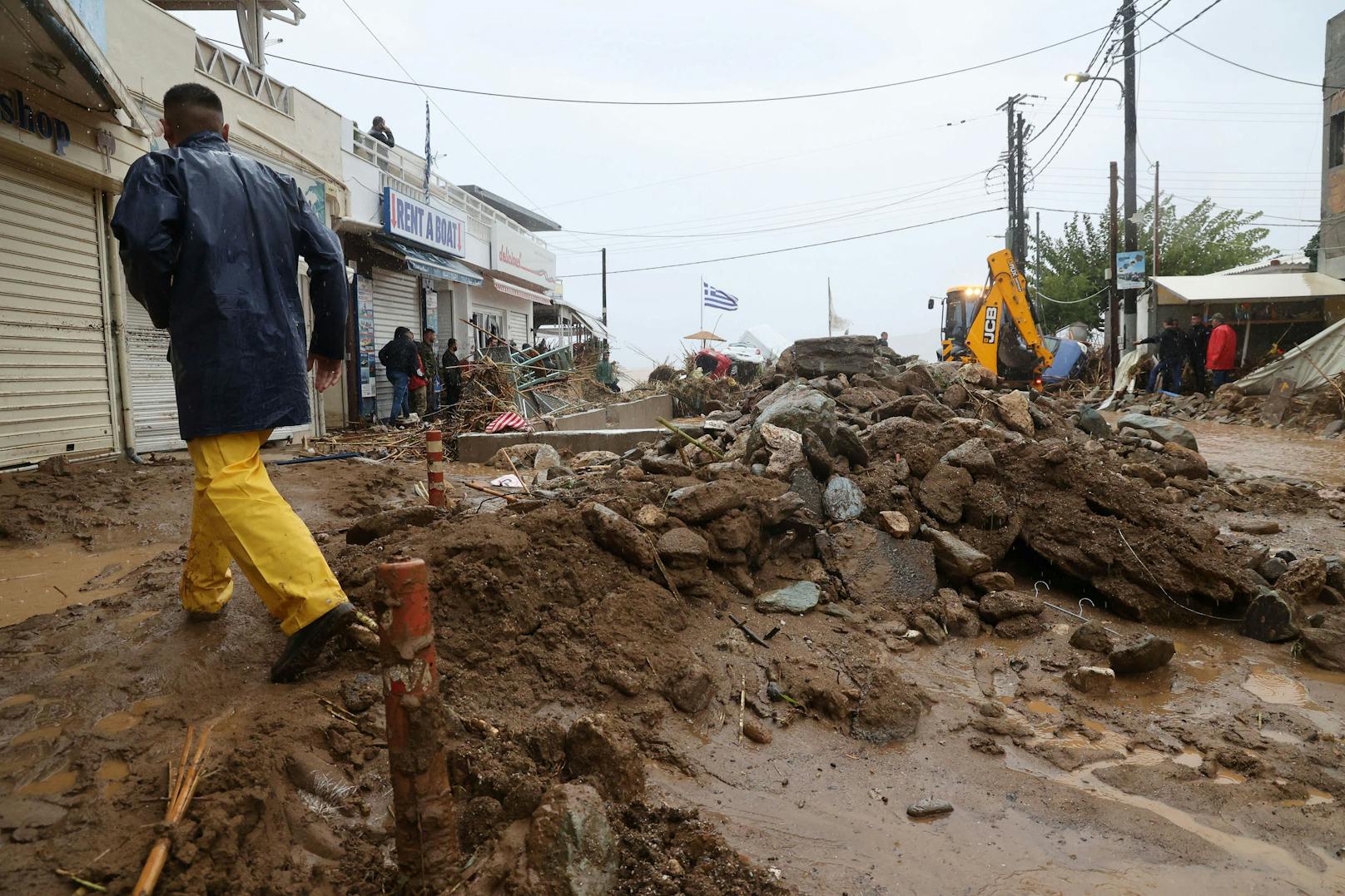 Bilder der Verwüstung nach einem heftigen Unwetter nahe der kretischen Hauptstadt Heraklion am 15. Oktober 2022.