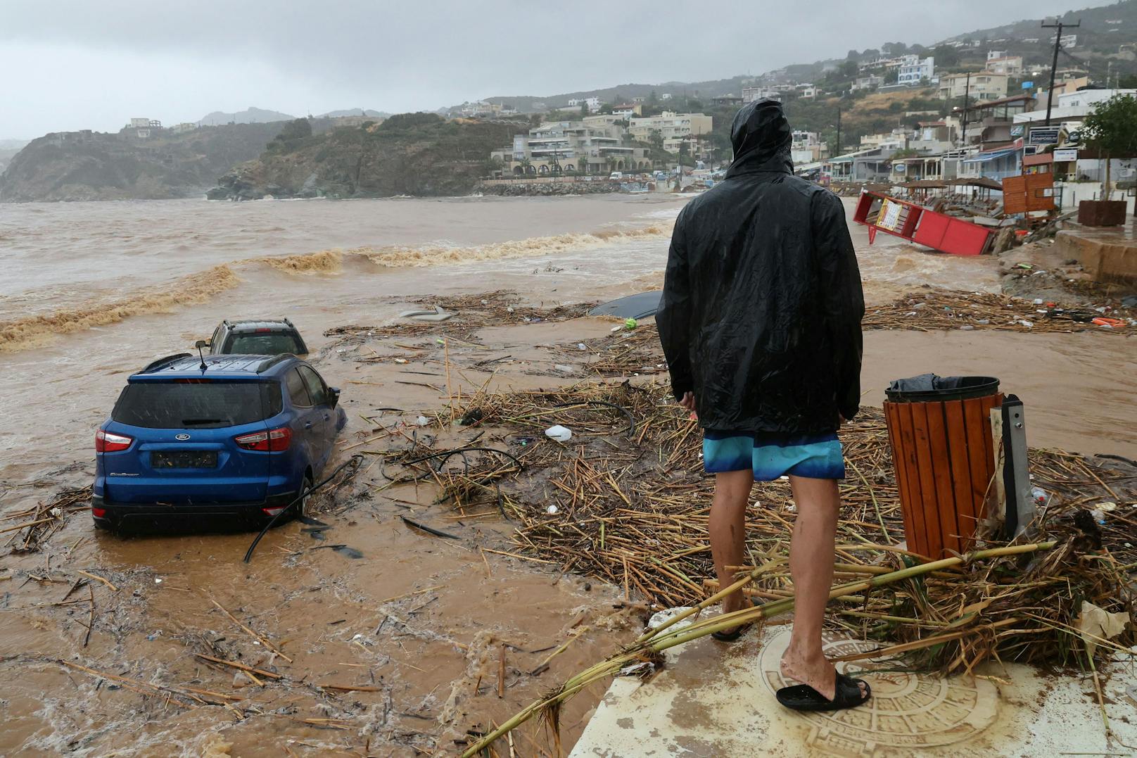 Bilder der Verwüstung nach einem heftigen Unwetter nahe der kretischen Hauptstadt Heraklion am 15. Oktober 2022.