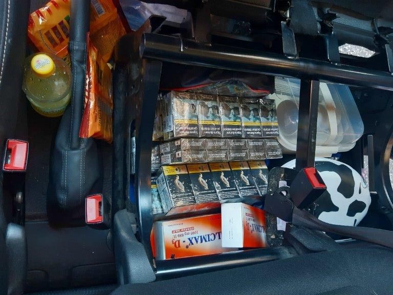 Mit Zigaretten, Potenzmitteln und einem Schlagring kam der Mann zurück aus der Türkei.