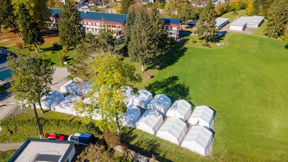 Viele Einwohner von St. Georgen sehen die Installierung der Asylzelte kritisch.
