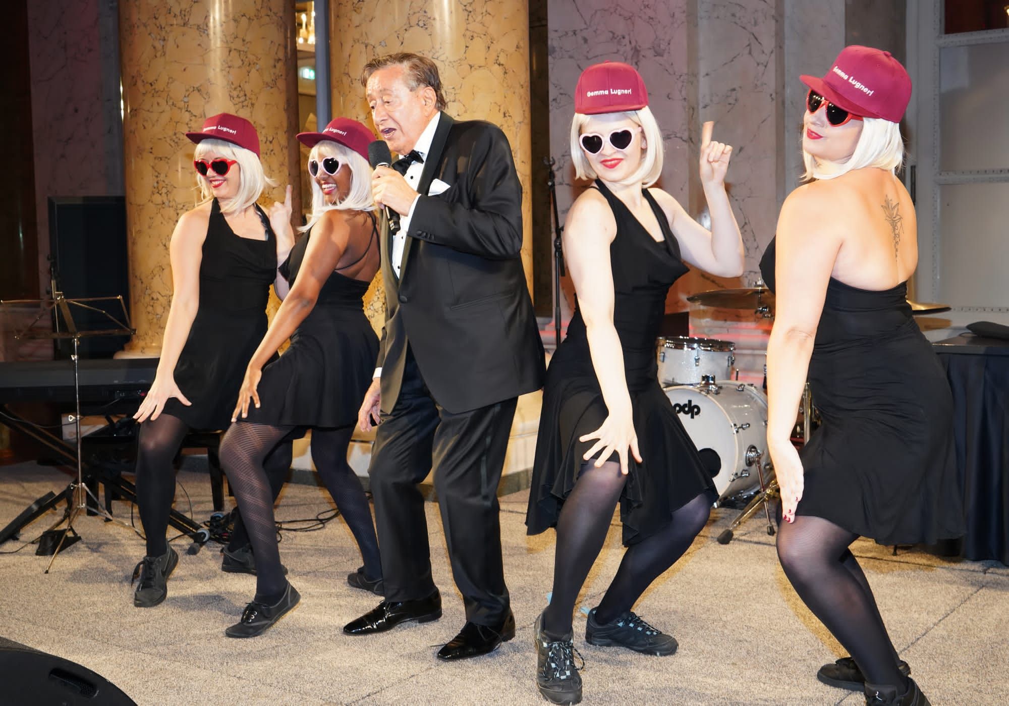 Richard Lugner performte "Ich bin der Lugner"