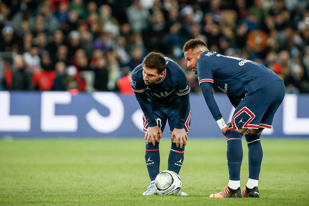 Neymar mit Messi: Prozess in Barcelona