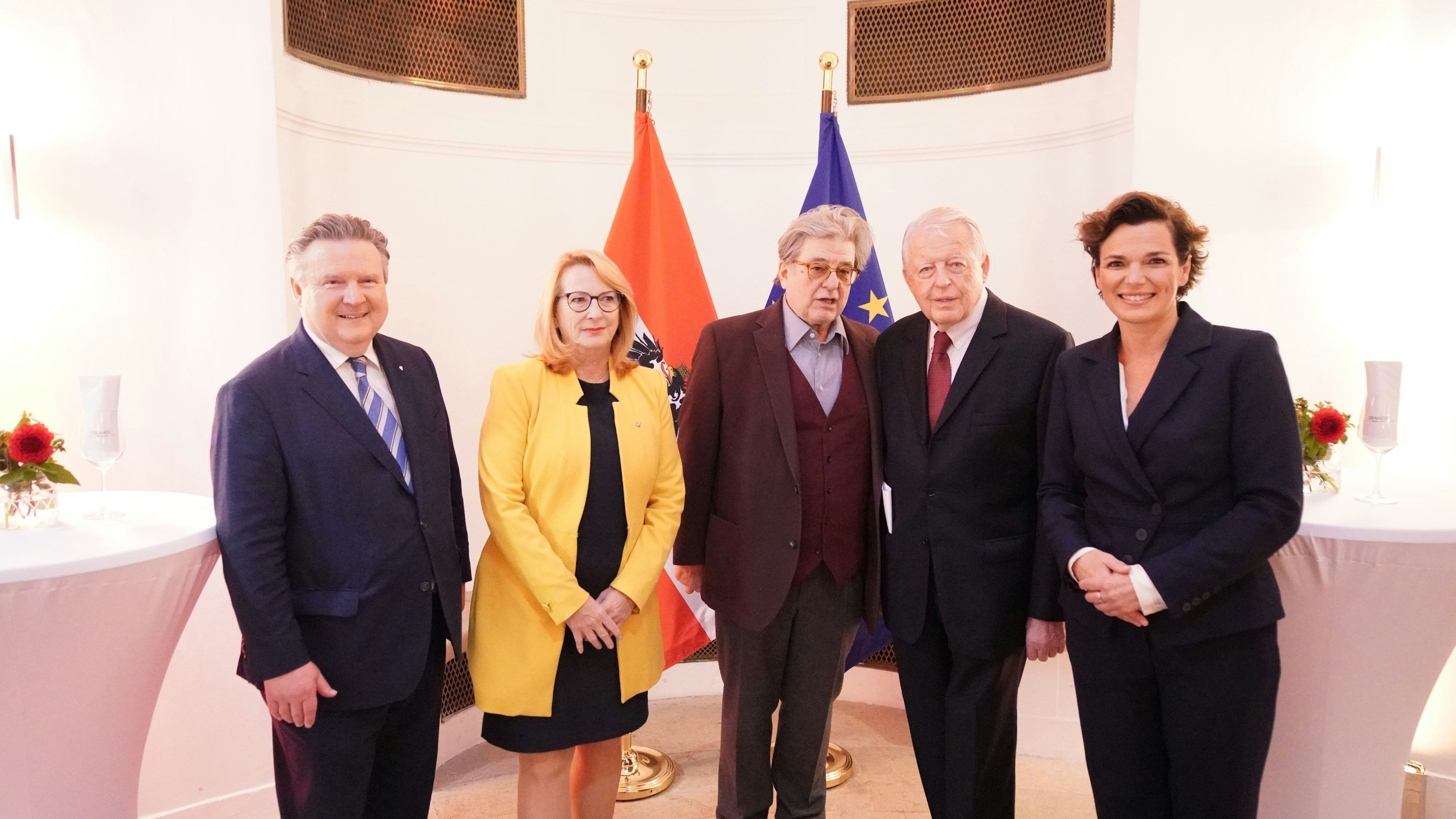 Franz Vranitzky mit Pamela Rendi-Wagner, Michael Ludwig, Doris Bures und Ferdinand Lacina.