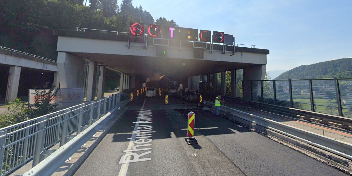 Tödlicher Verkehrsunfall auf der A14 auf der Höhe des Nordportals Ambergtunnel.