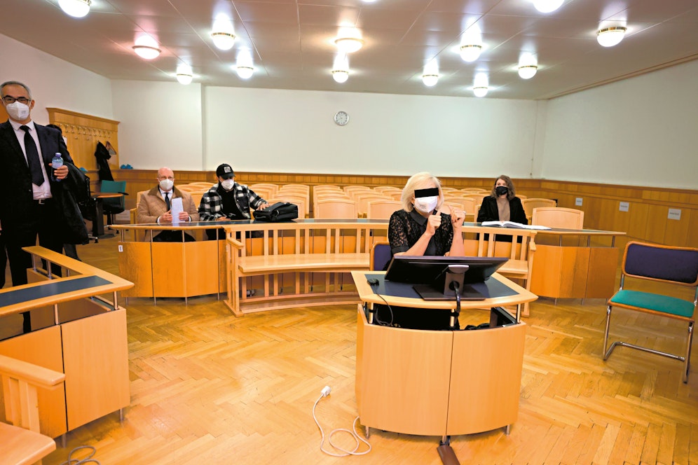 Die angeklagte Pflegerin beteuert bis heute ihre Unschuld – zahlreiche Zeugen sind tot.