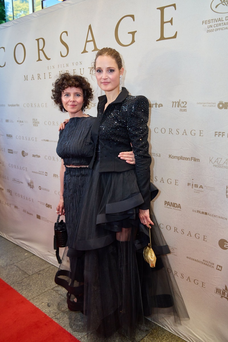 Sissi alias Vicky Krieps und Regissuerin Marie Kreutzer
