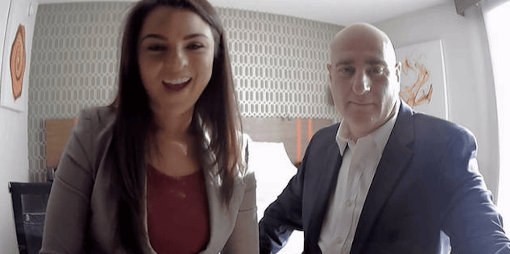 Der US-Politiker Mike Itkis hat für seinen Wahlkampf einen Porno mit dem Erotikmodel Nicole Sage gedreht.