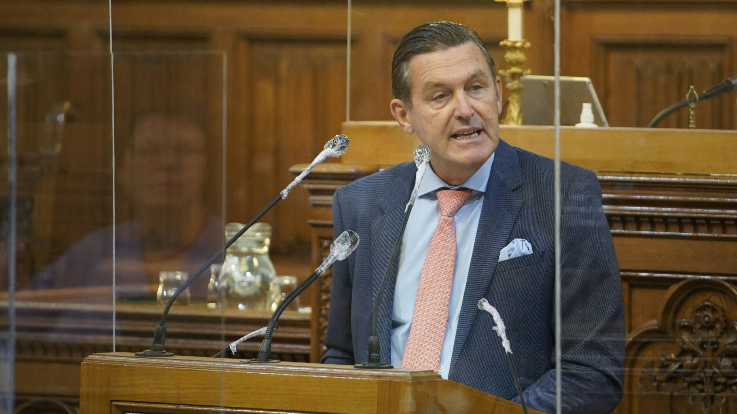 Finanzstadtrat Peter Hanke musste am Dienstag im Wiener Gemeinderat erneut Stellung zur Causa Wien Energie nehmen.