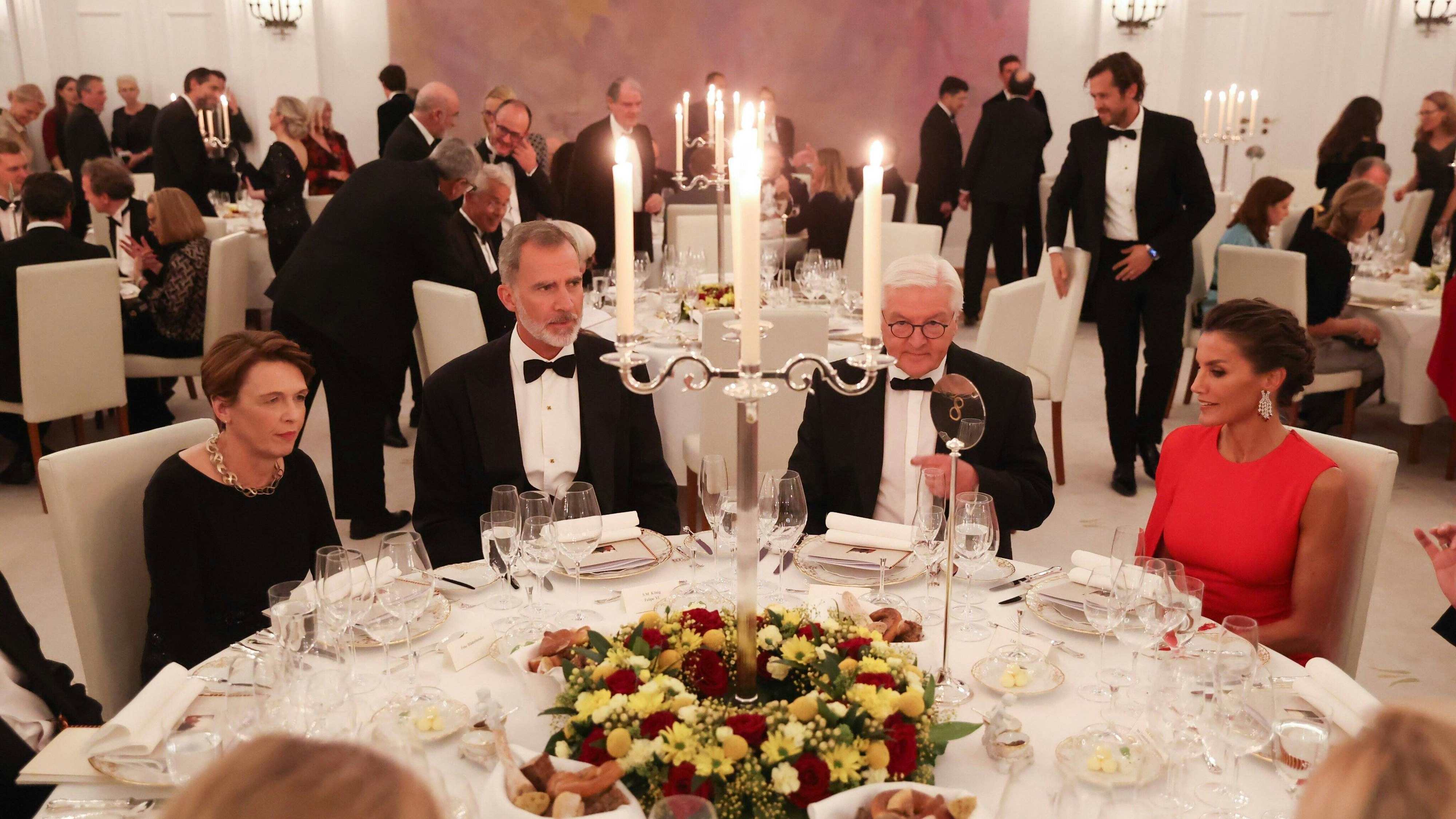 Letizia isst bei Steinmeier.