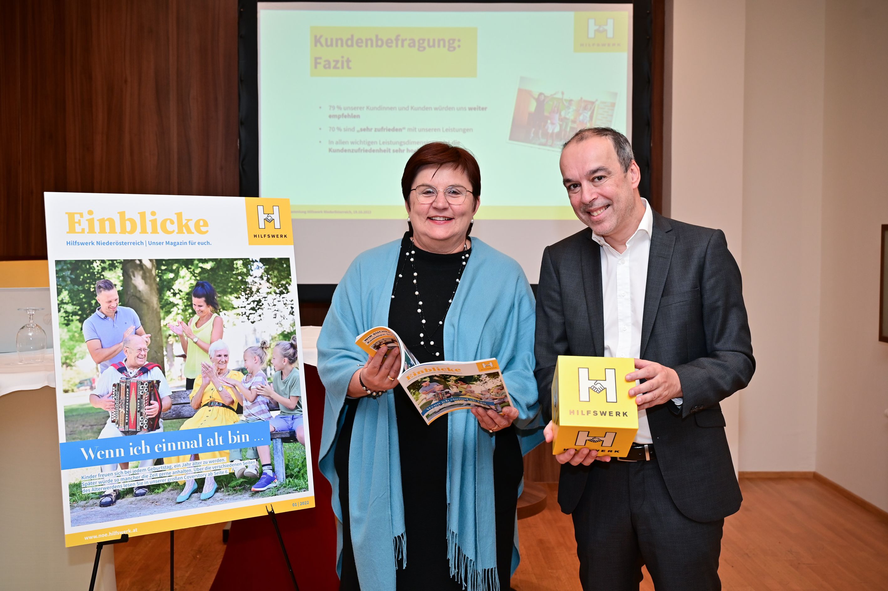 LAbg. Michaela Hinterholzer (Präsidentin des Hilfswerk Niederösterreich) und Erich Werndl (Managing Director Kantar Markt- und Meinungsforschungs- GmbH)