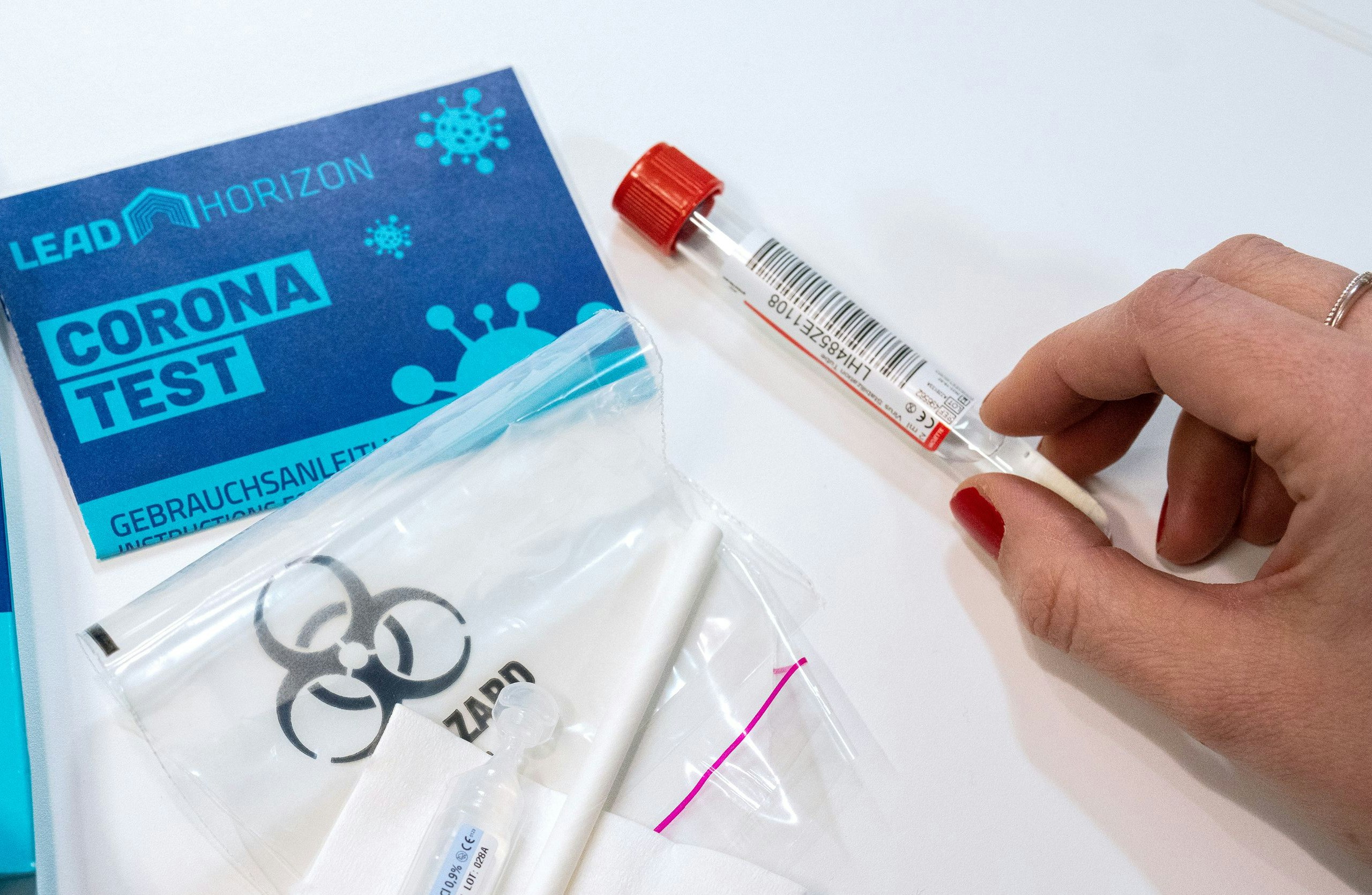 Mit der neuen Corona-Welle steigt auch die Zahl der Corona-Testungen wieder an.