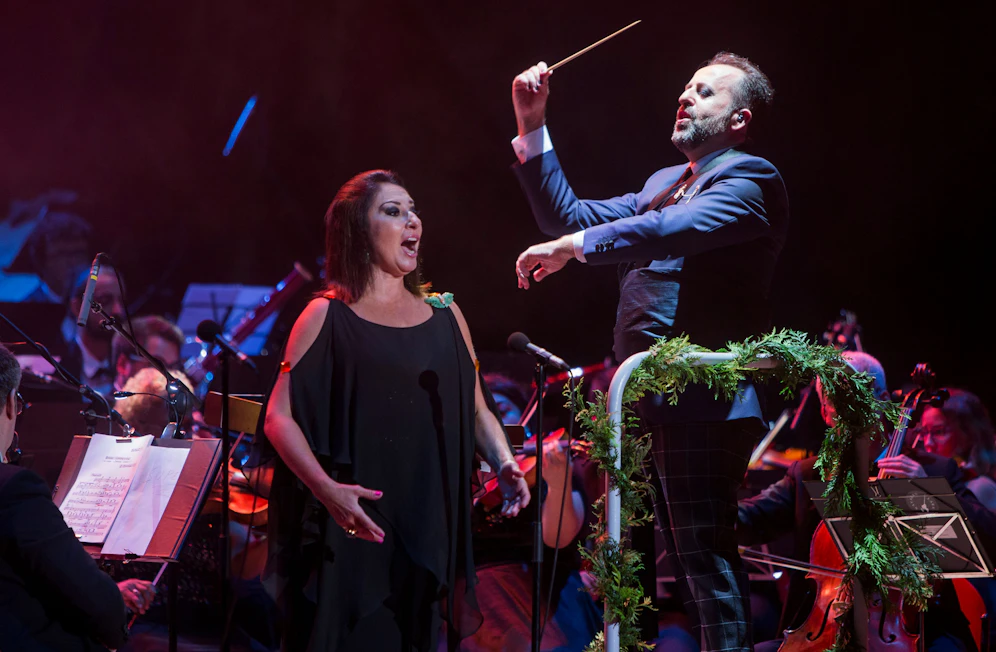 Montserrat Martí Caballé und Francisco Navarro Lara