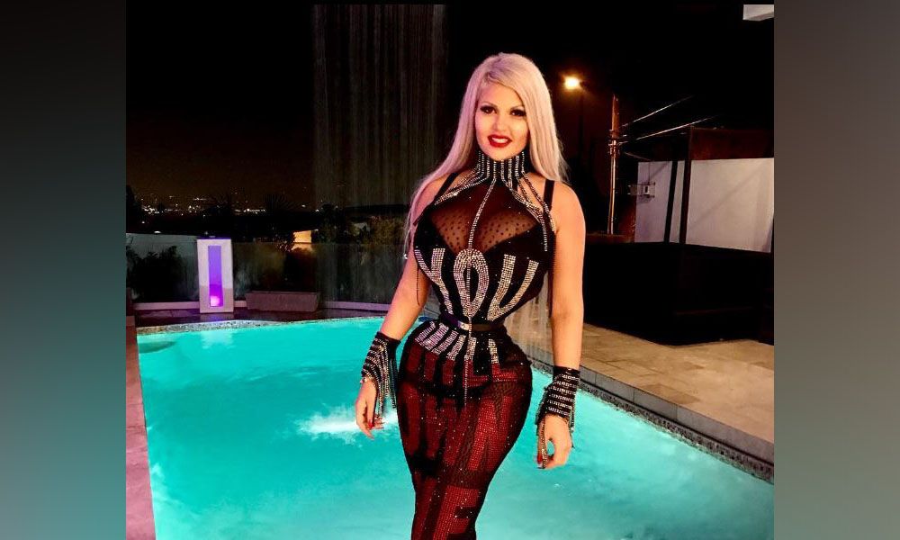 Sophia Vegas wollte eine sehr schmale Taille – mit gefährlichen Folgen.