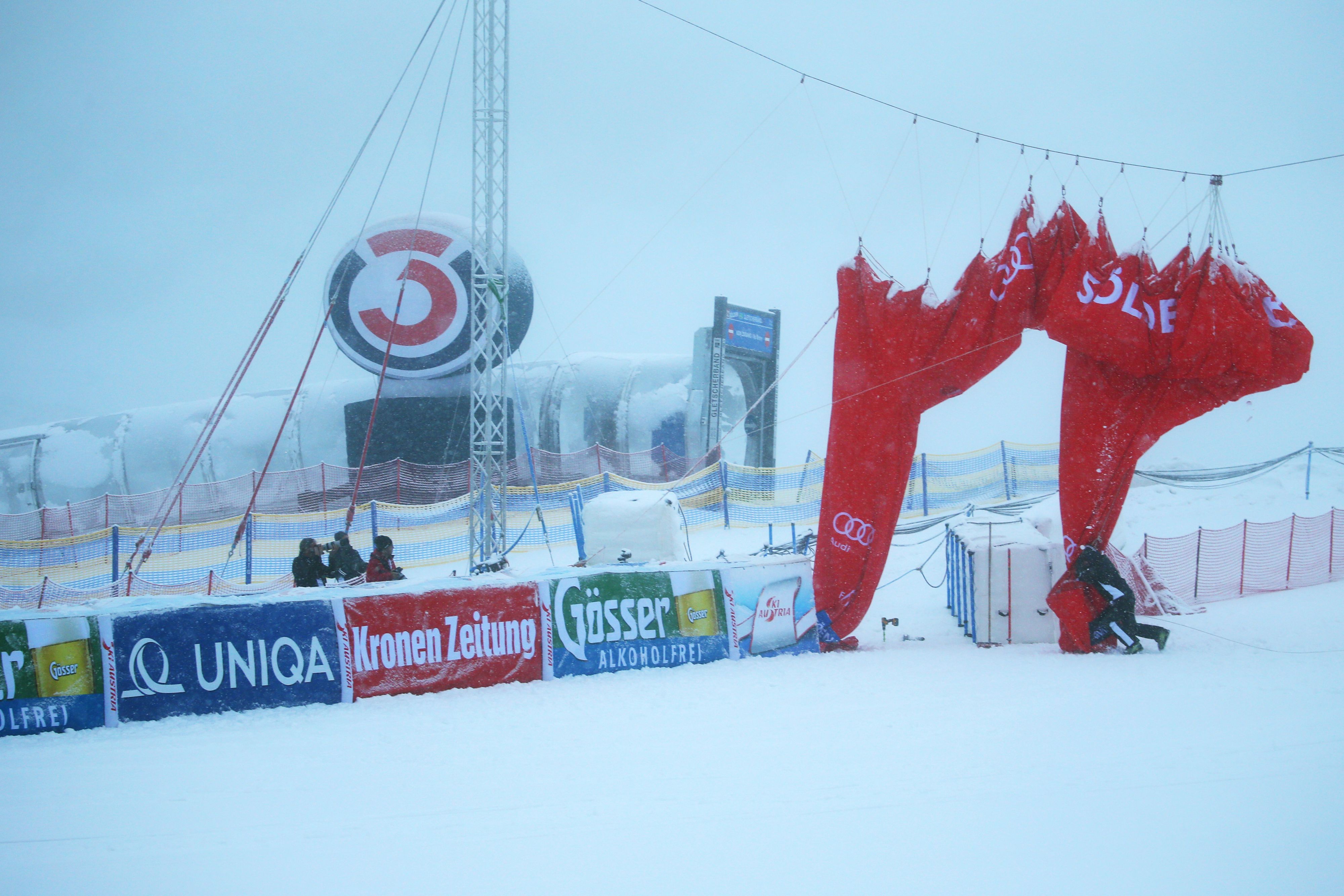Ob die Herren ihren Weltcup-Auftakt in Sölden bestreiten können ist noch unklar.
